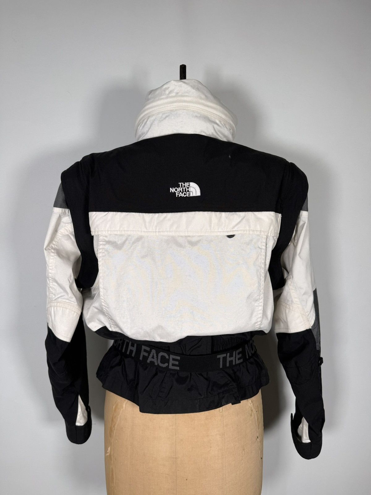 The North Face Rare Vintage 90s The North Face Extreme Gear Tactical Jacket Size XS / US 0-2 / IT 36-38 - 2 Thumbnail