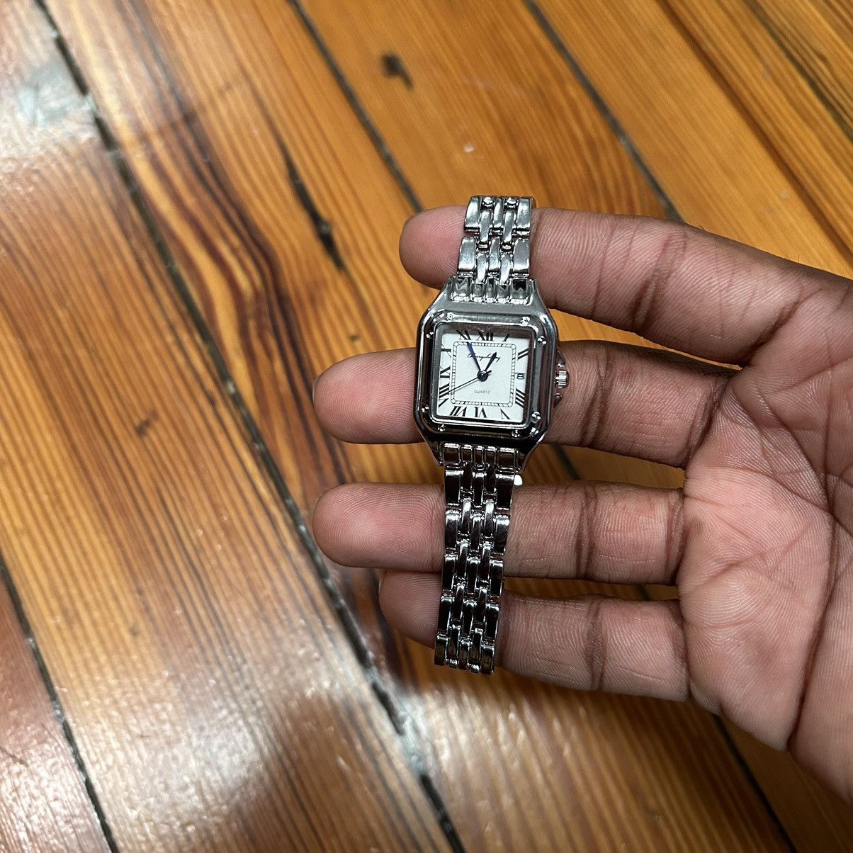 Vintage Vintage 90s vintage retro luxury style quartz silver watch Size ONE SIZE - 2 Thumbnail