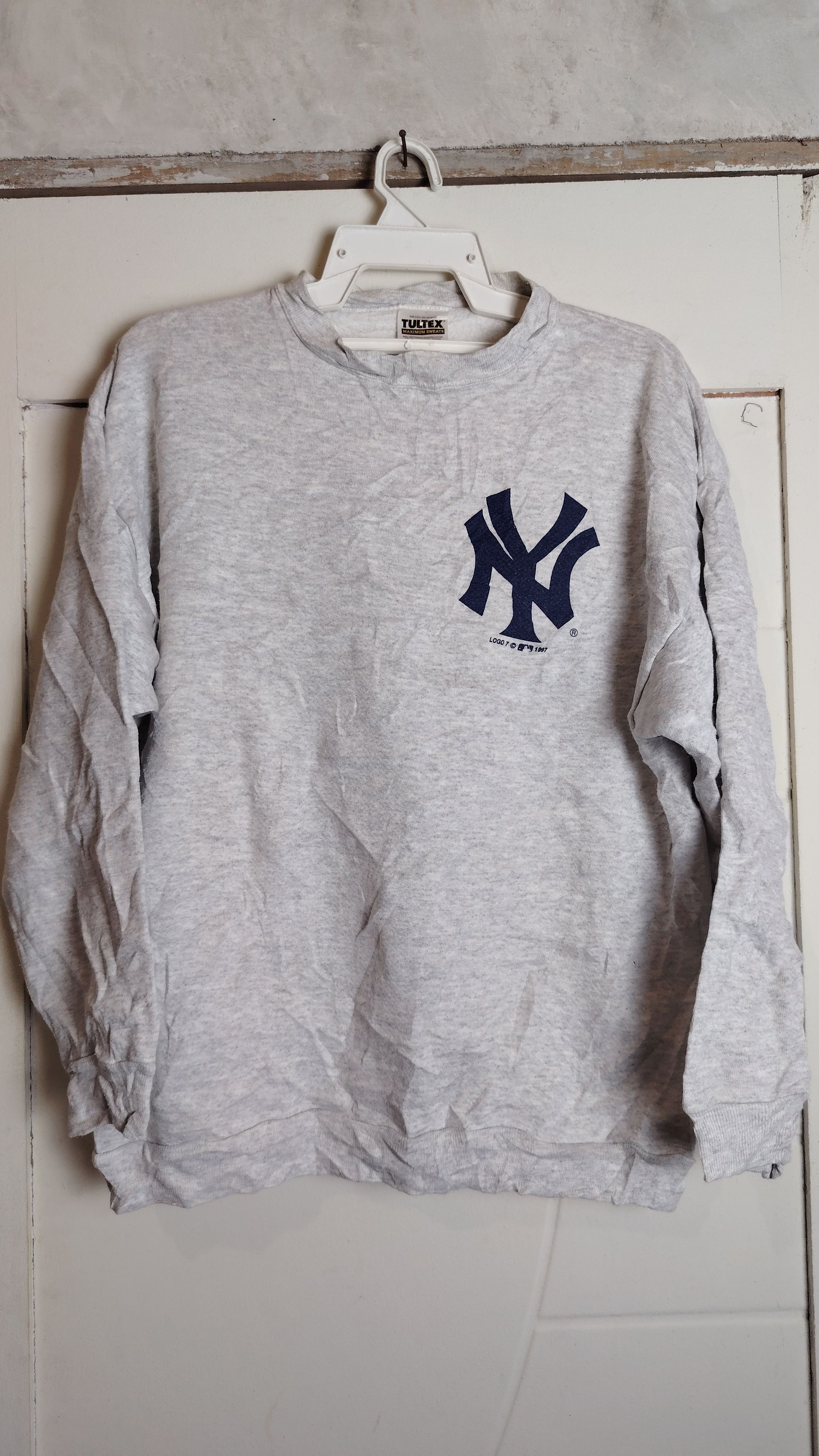 MLB Vintage 90’s MLB New York Yankees Nutmeg Embroidery NY Size US L / EU 52-54 / 3 - 1 Thumbnail