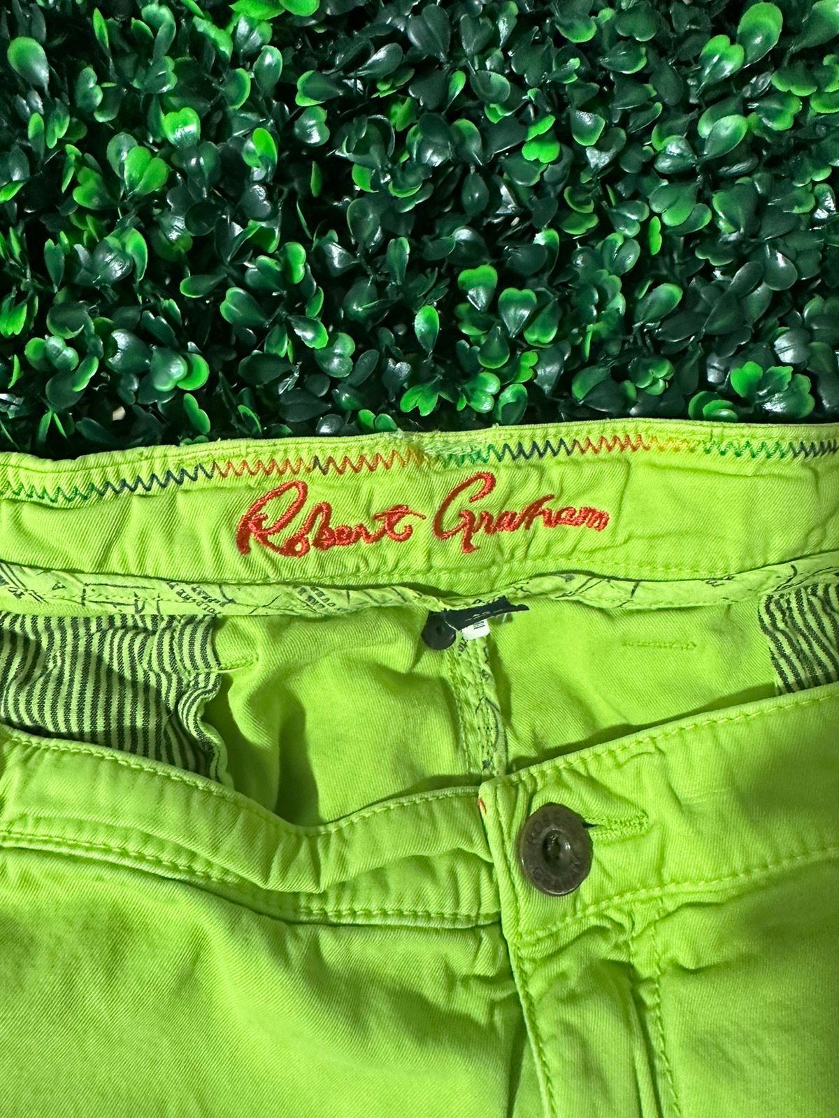 Robert Graham Robert Graham Shorts Mens Size 40 Green Flat Front Chinos Size US 40 / EU 56 - 2 Preview