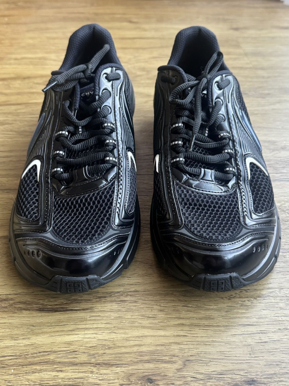 Givenchy Givenchy TK-MX Runners Size US 10.5 / EU 43-44 - 4 Thumbnail