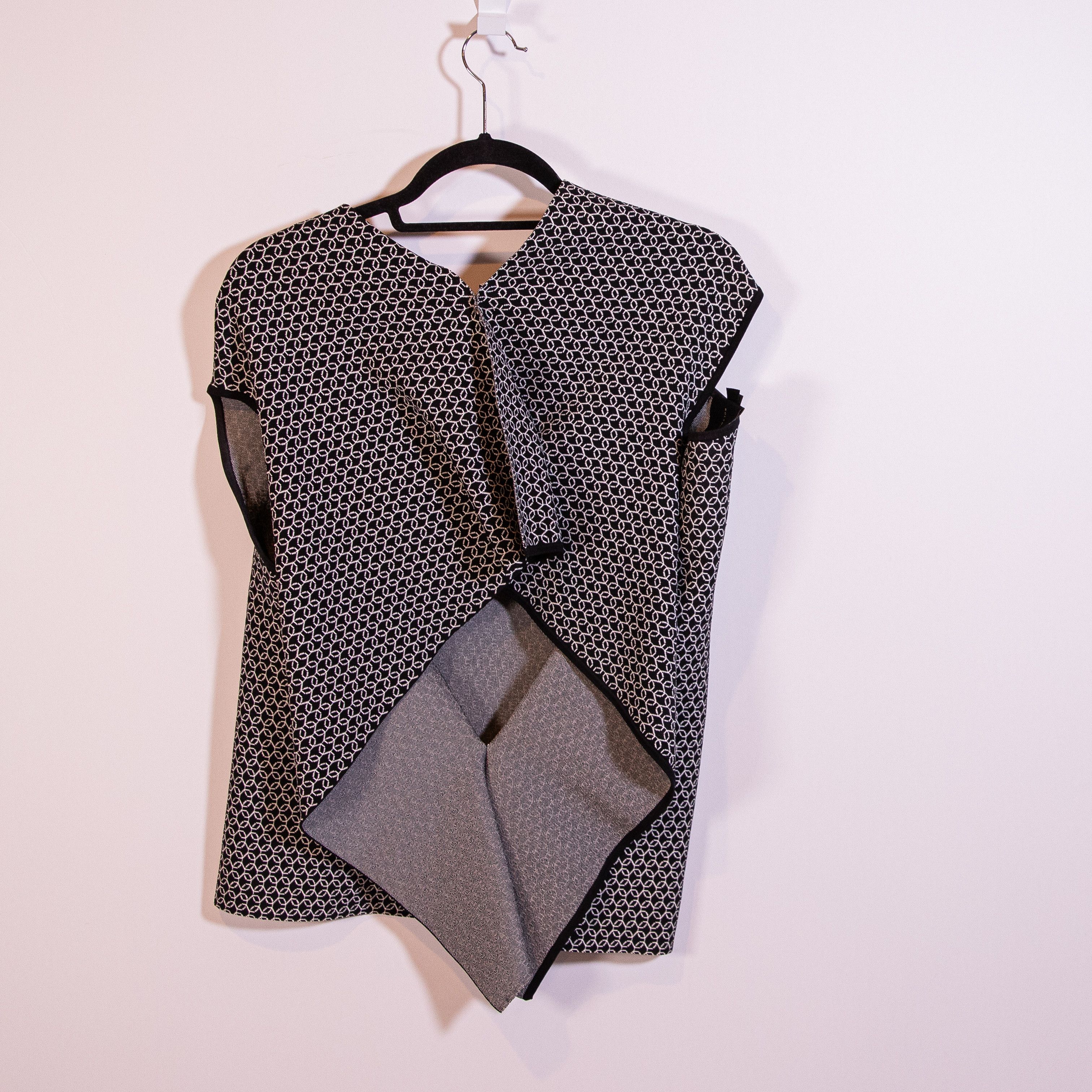 Roland Mouret Roland Mouret Black White Geometrical Size M / US 6-8 / IT 42-44 - 4 Thumbnail