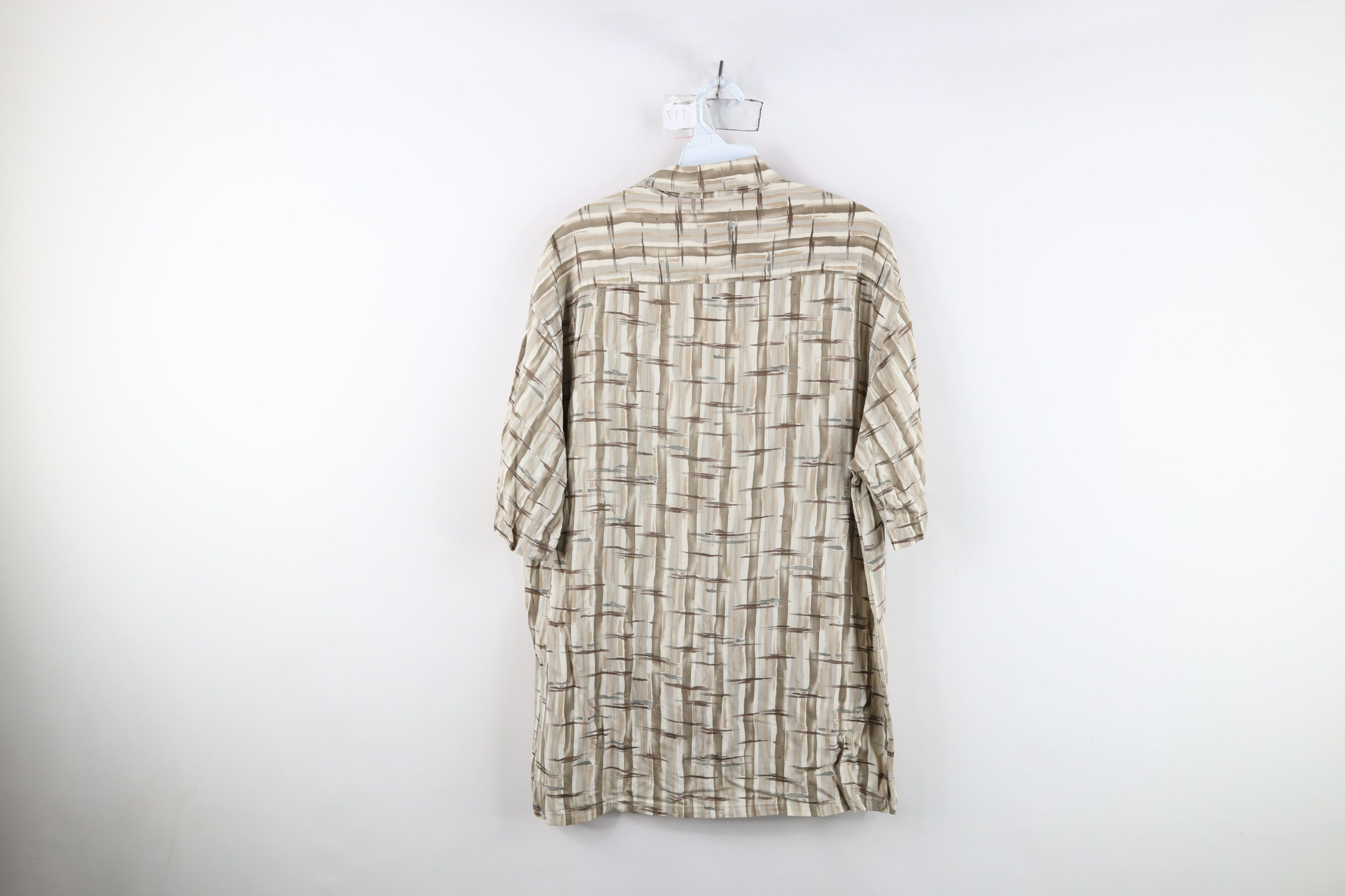 Vintage Vintage 90s Streetwear Striped Rayon Collared Button Shirt Size US M / EU 48-50 / 2 - 7 Thumbnail
