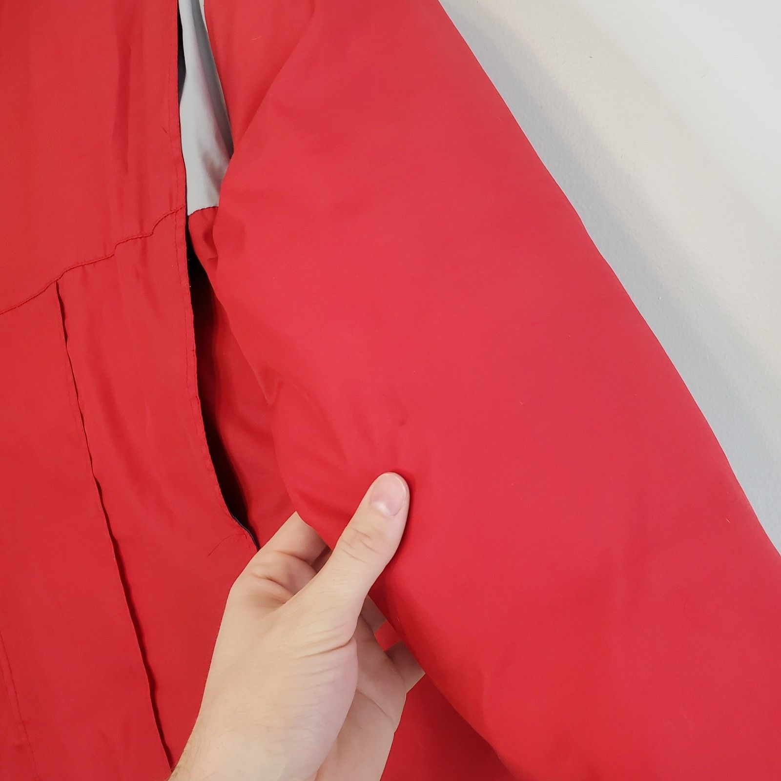 Canada Goose Vintage Canada Goose Snow Goose Down Puffer Coat Red Size L Size US L / EU 52-54 / 3 - 6 Thumbnail