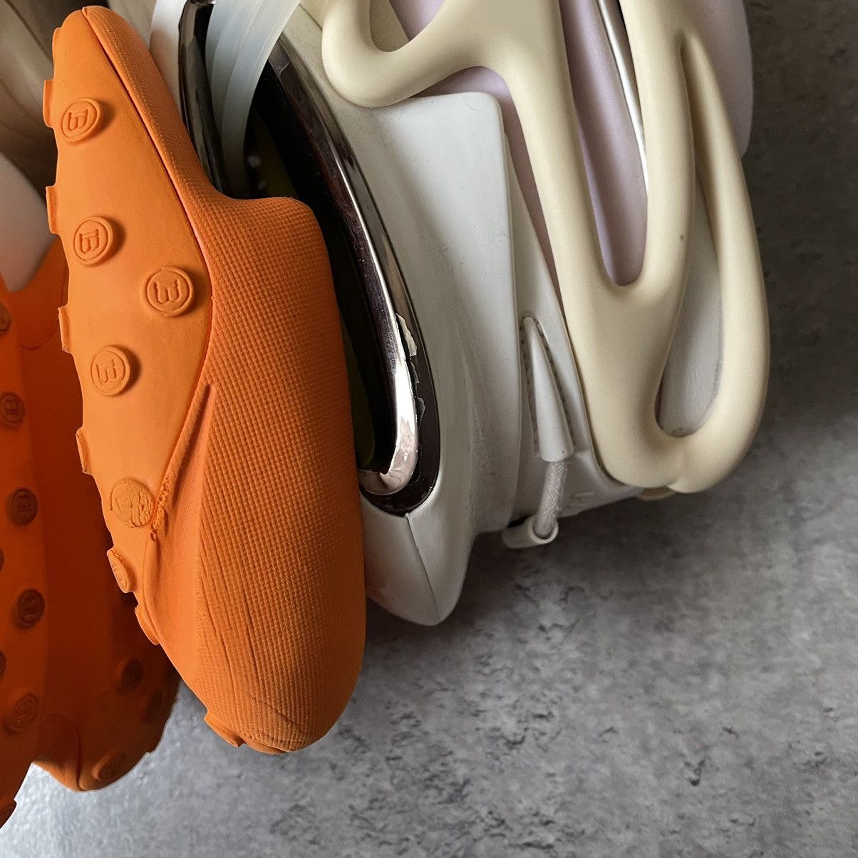 Balmain Balmain Men's White/Orange Low Unicorn Sneakers Size US 11 / EU 44 - 9 Thumbnail