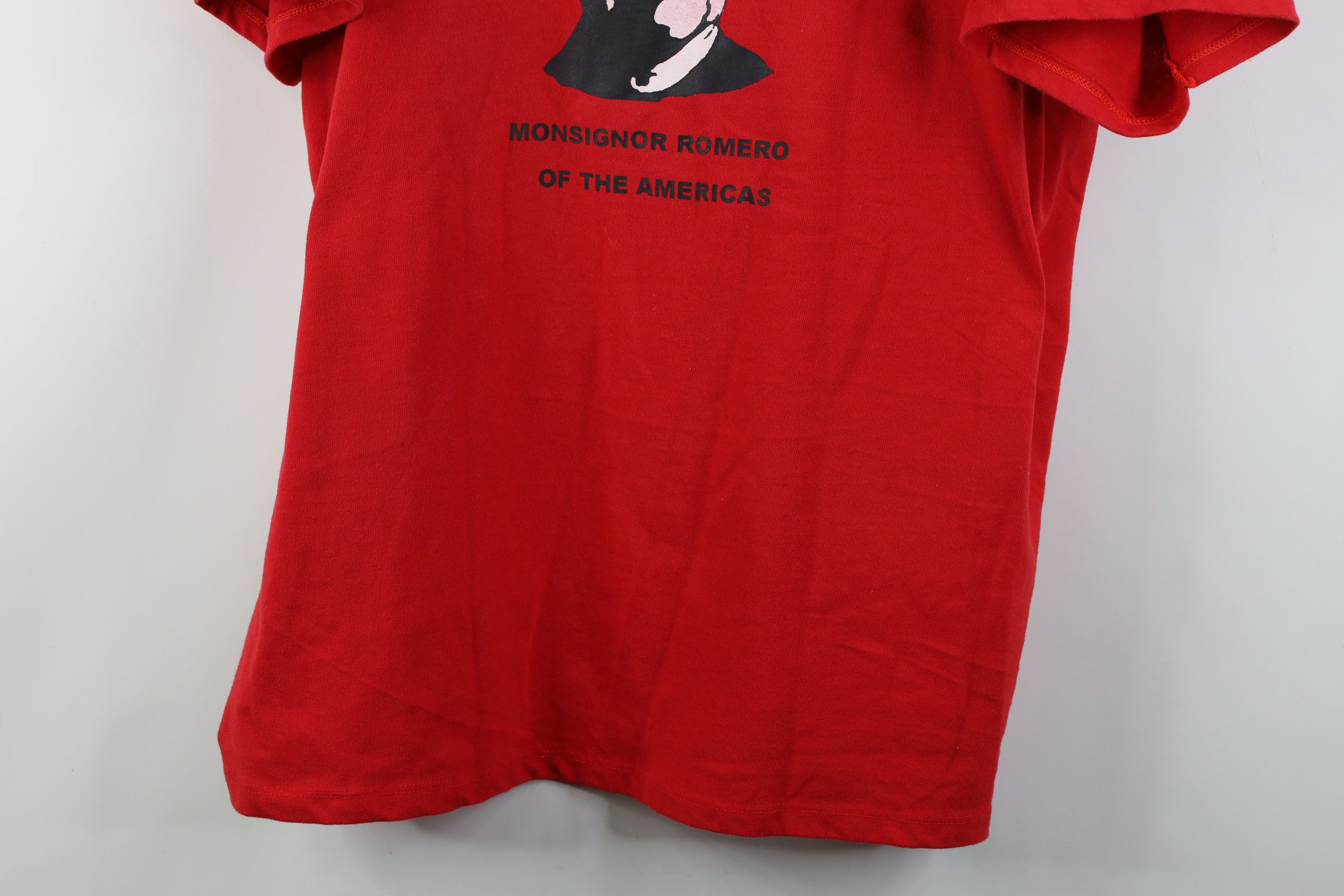 Vintage Vintage 90s Romero of the Americas Saint Oscar T-Shirt Size US XXL / EU 58 / 5 - 3 Thumbnail