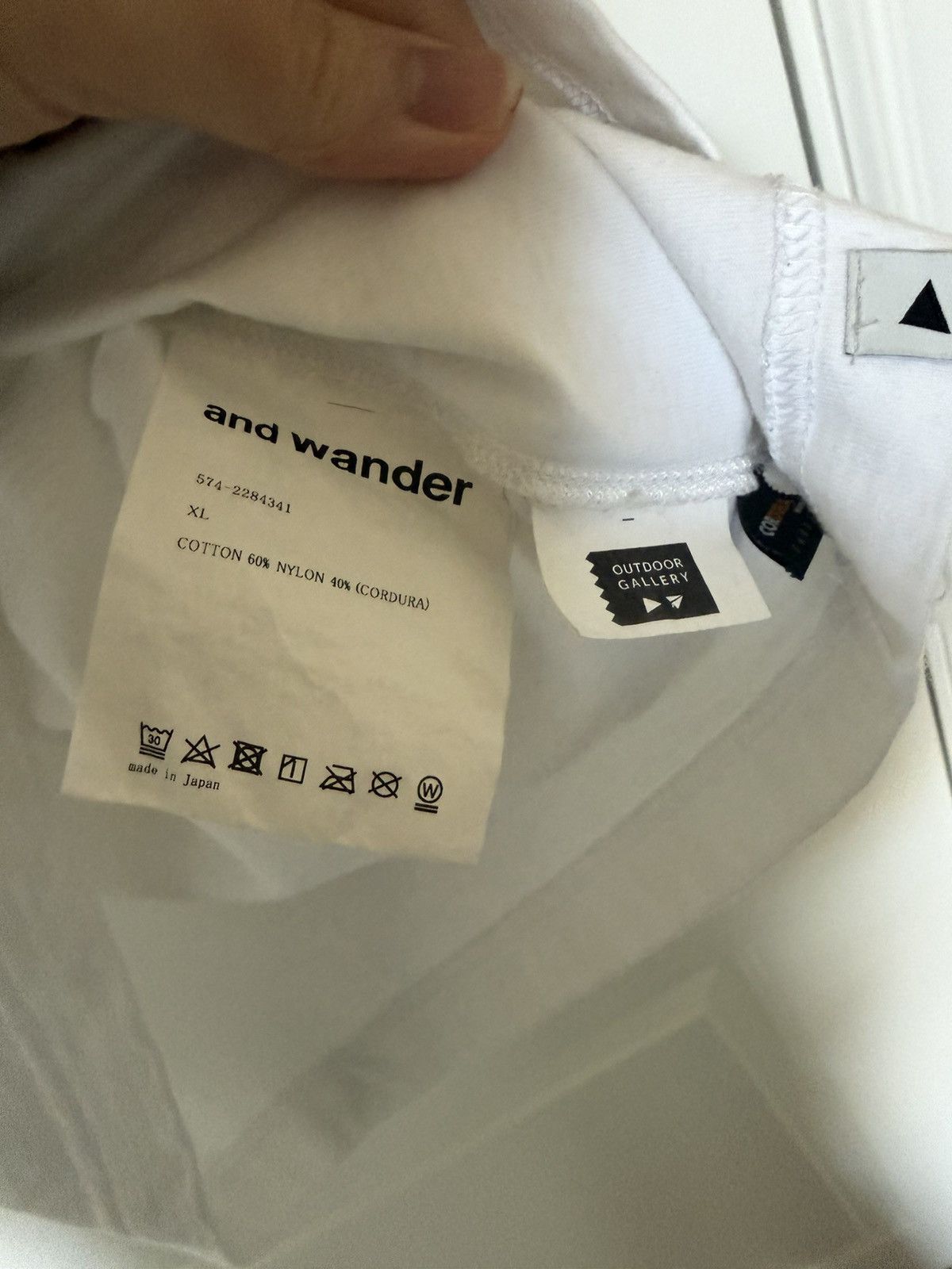 And Wander AND WANDER White 'The Void T-Shirt Size US XL / EU 56 / 4 - 3 Thumbnail