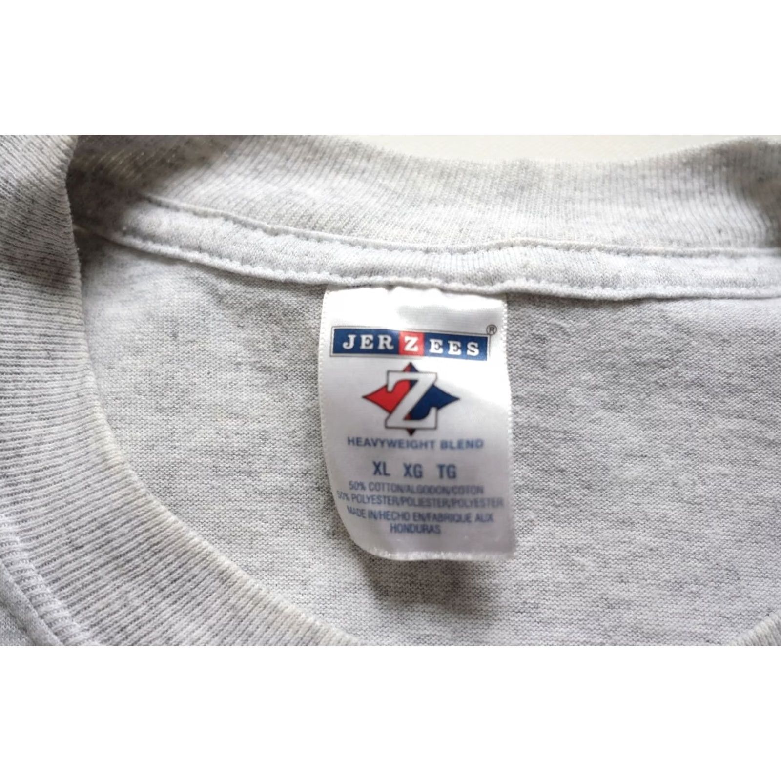 Fruit Of The Loom VINTAGE Fruit of the Loom T-Shirt Men XL Black 2000s 90s Graphic Print Crew Neck Short Sleeve Size US XL / EU 56 / 4 - 6 Thumbnail
