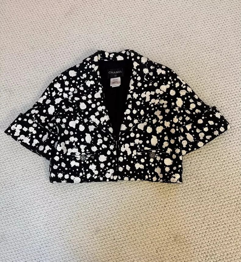 Chanel 15-year feminist series black and white splash ink