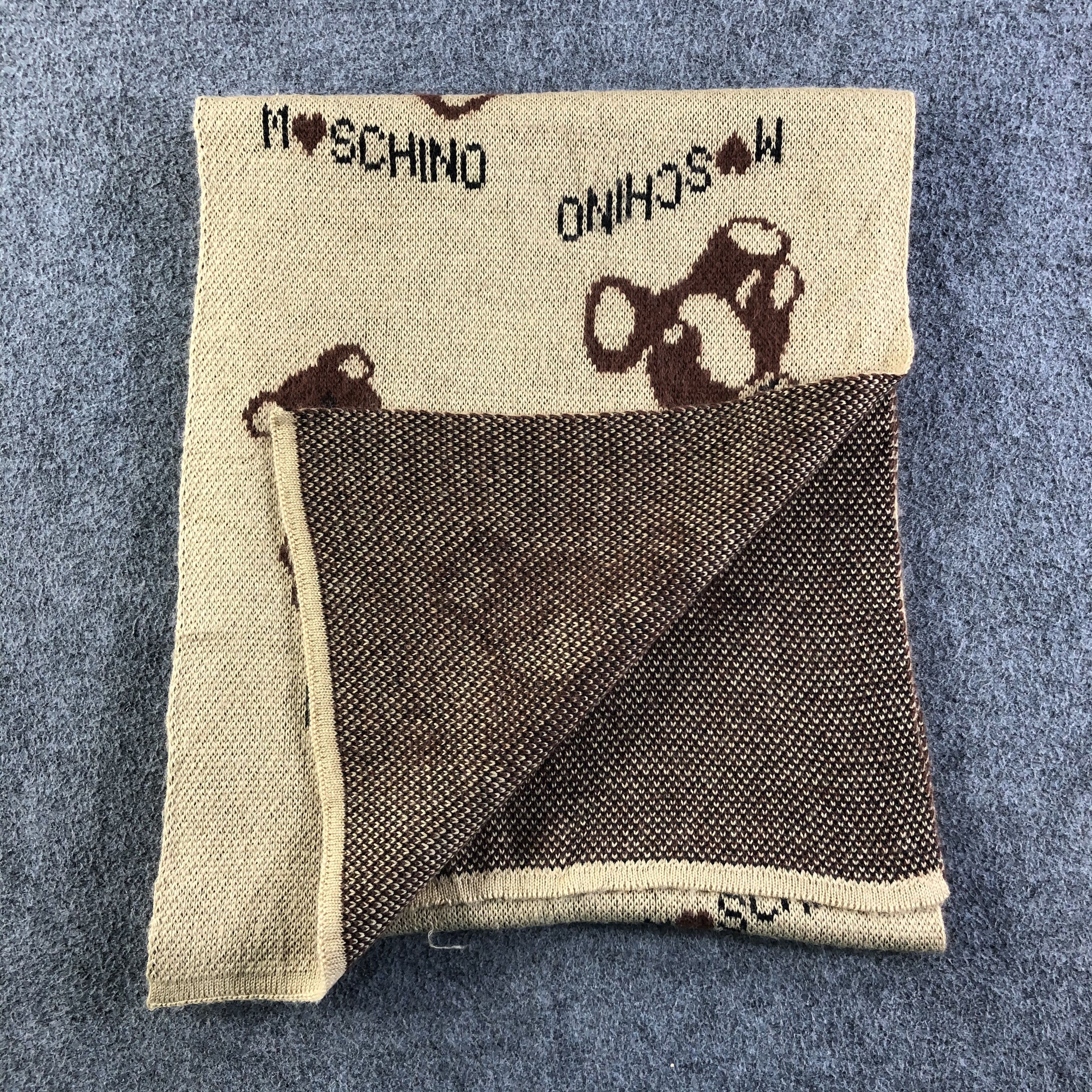 Vintage Vintage Moschino Scarf / Muffler / Neckwear Size ONE SIZE - 4 Thumbnail