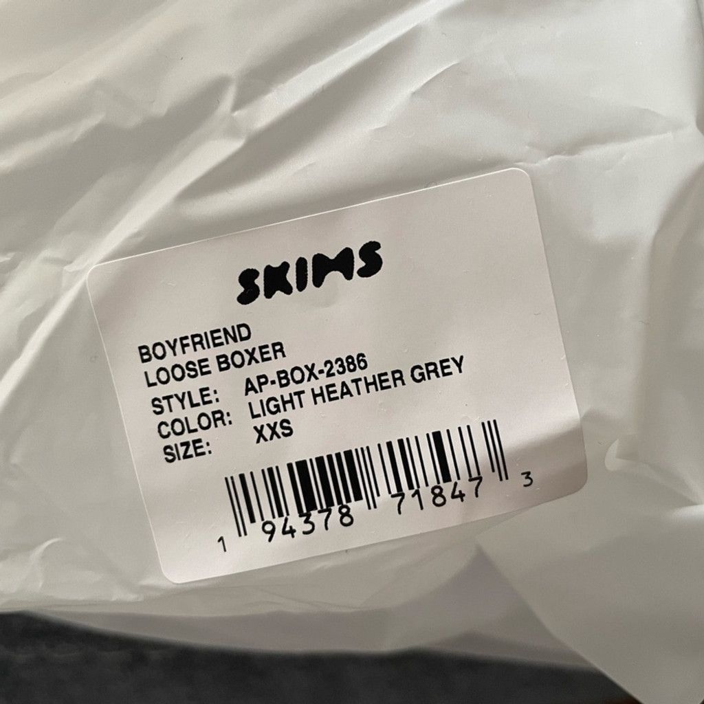 SKIMS Skims Boyfriend Loose Boxer Short Light Heather Grey XXS Size 24" / US 00 / IT 34 - 3 Thumbnail