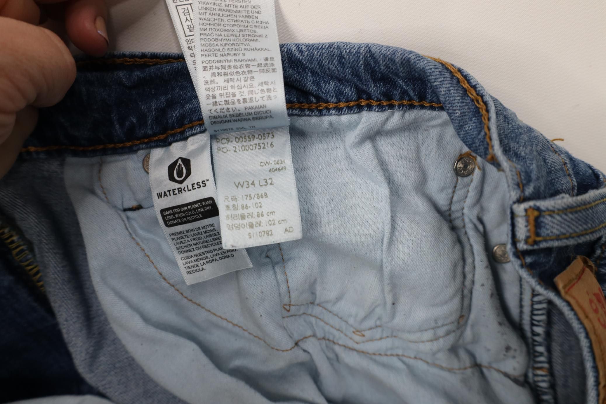 Levi's Vintage Y2K Levis 559 Stretch Relaxed Straight Leg Jeans Size US 34 / EU 50 - 8 Thumbnail
