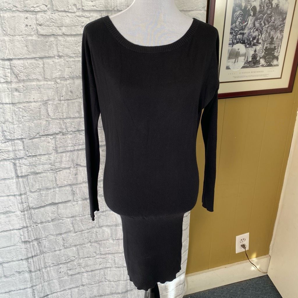 Express Express women S batwing scoopneck longsleeve sweater dress b Size S / US 4 / IT 40 - 1 Thumbnail