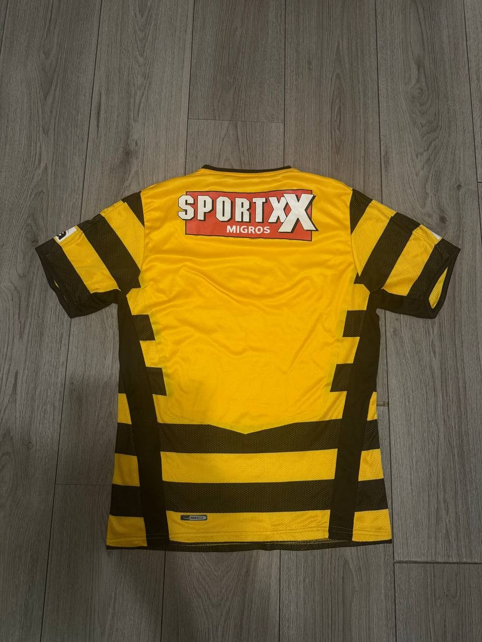 Puma BSC Young Boys 2008 - 2009 Home football jersey Puma size M Size US M / EU 48-50 / 2 - 6 Thumbnail