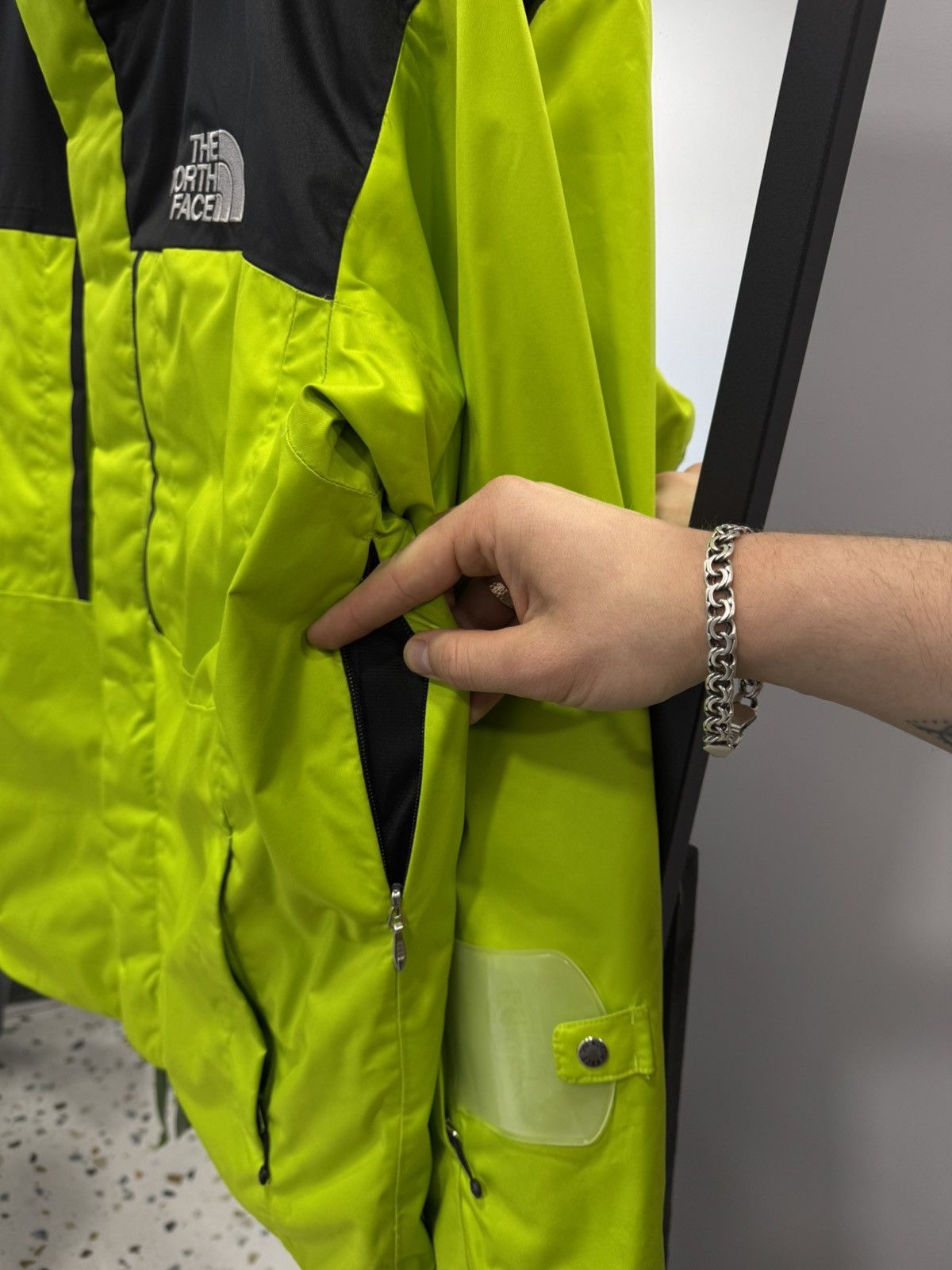 The North Face The North Face Ski Jacket size XL Size US XL / EU 56 / 4 - 18 Thumbnail