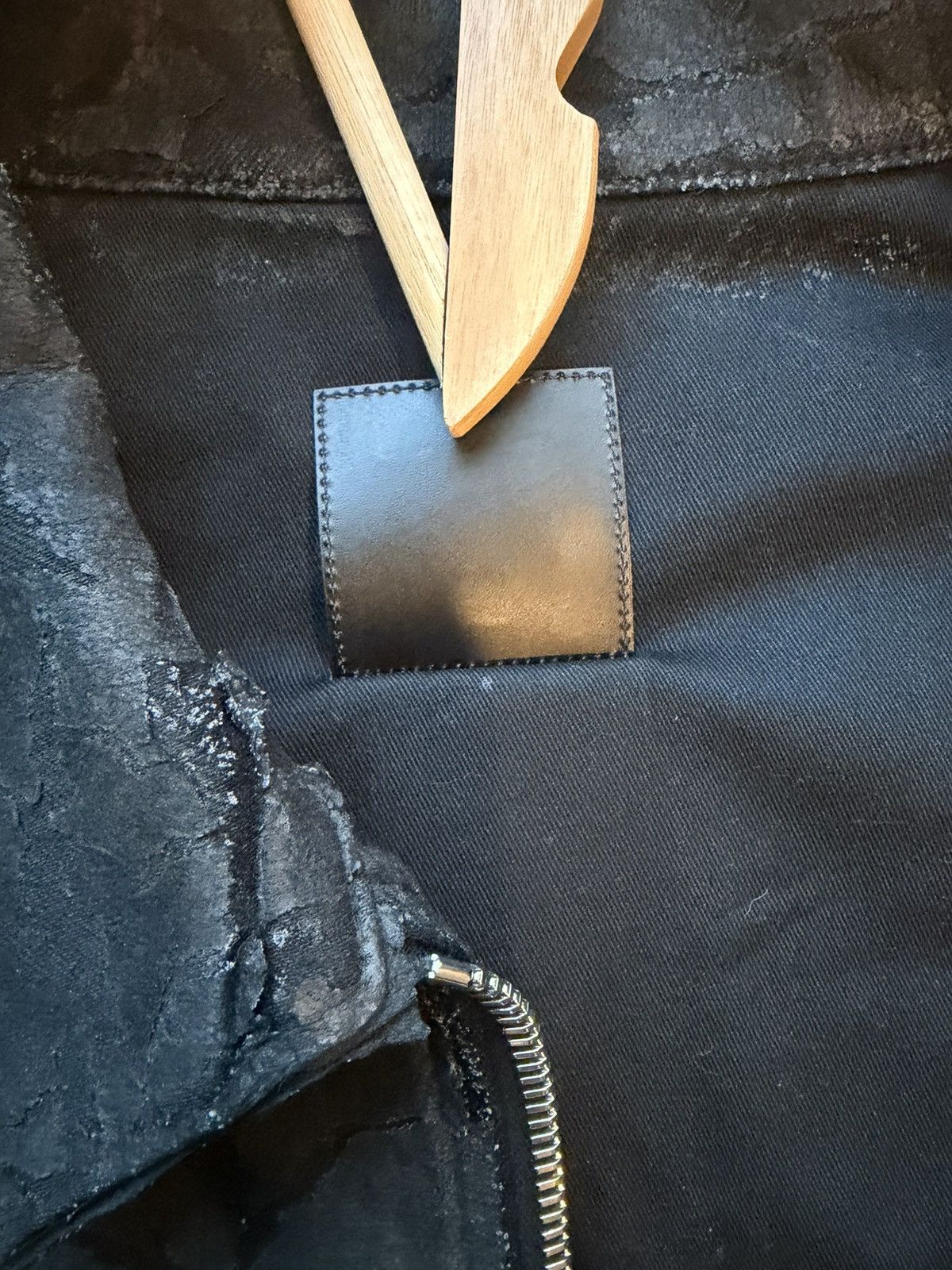 Givenchy Givenchy Cracked Wax Zip Denim Jacket 4g Rivet Black Sz L Size US L / EU 52-54 / 3 - 8 Thumbnail