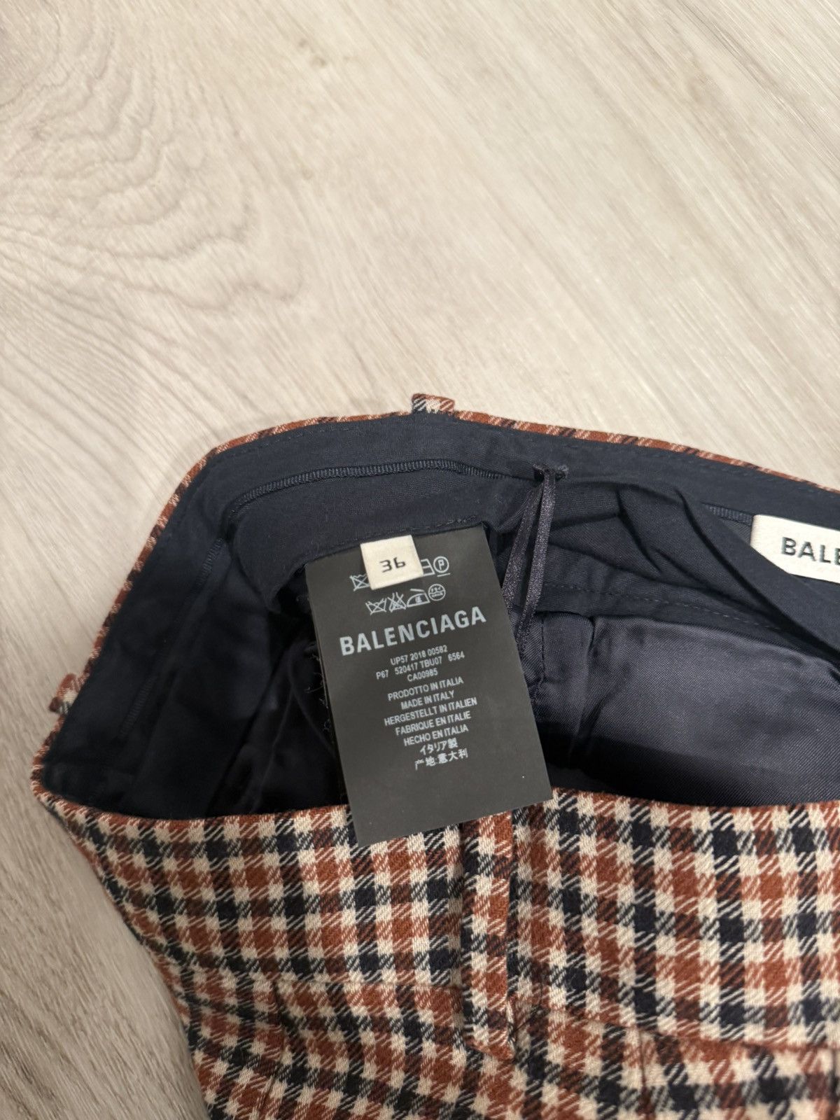 Balenciaga f/w 2019 wool plaid pants!! Size US 28 / EU 44 - 7 Thumbnail