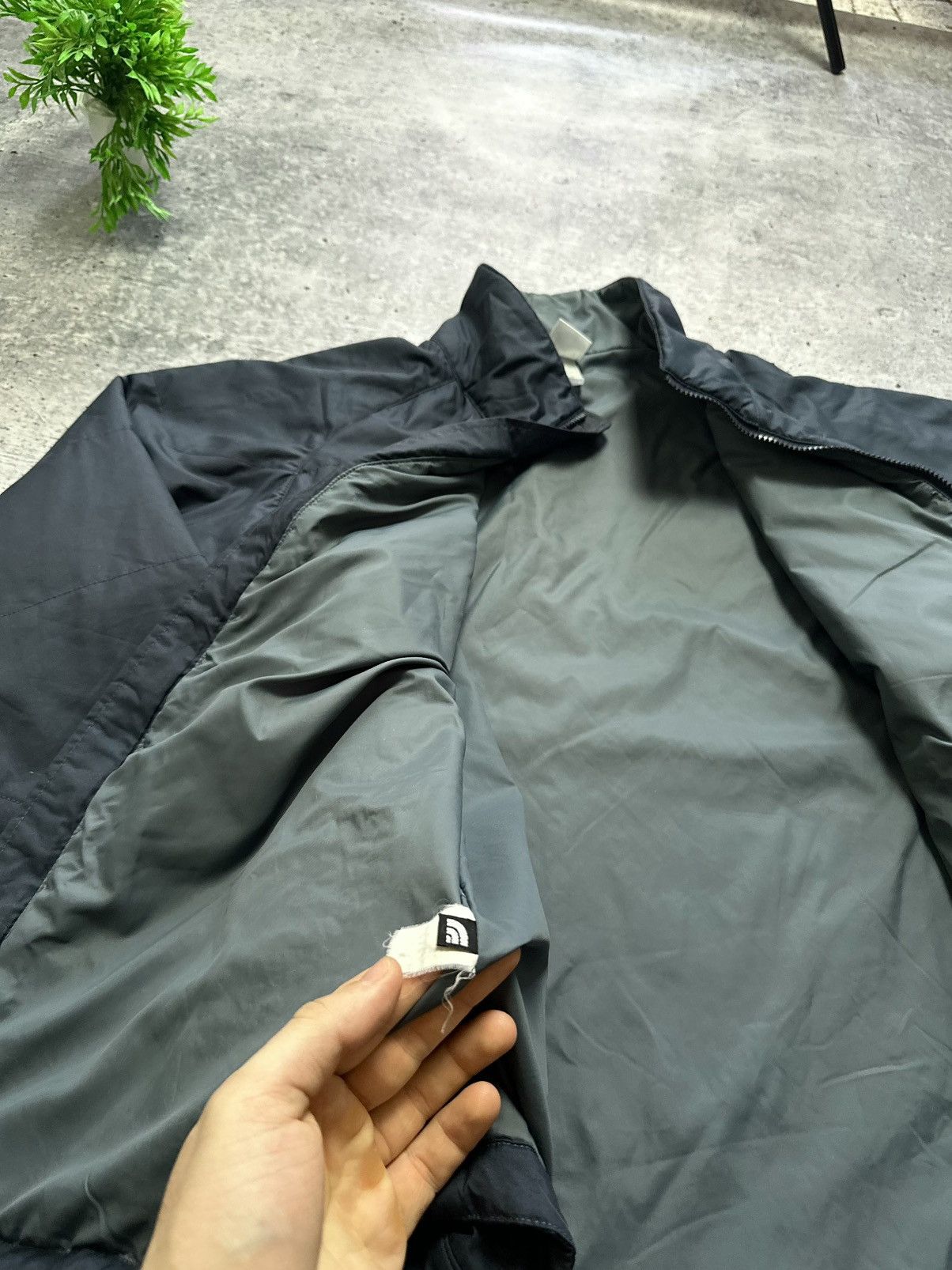 The North Face Vintage The North Face Quilted Jacket Outdoor Hiking Y2K Size US M / EU 48-50 / 2 - 7 Thumbnail