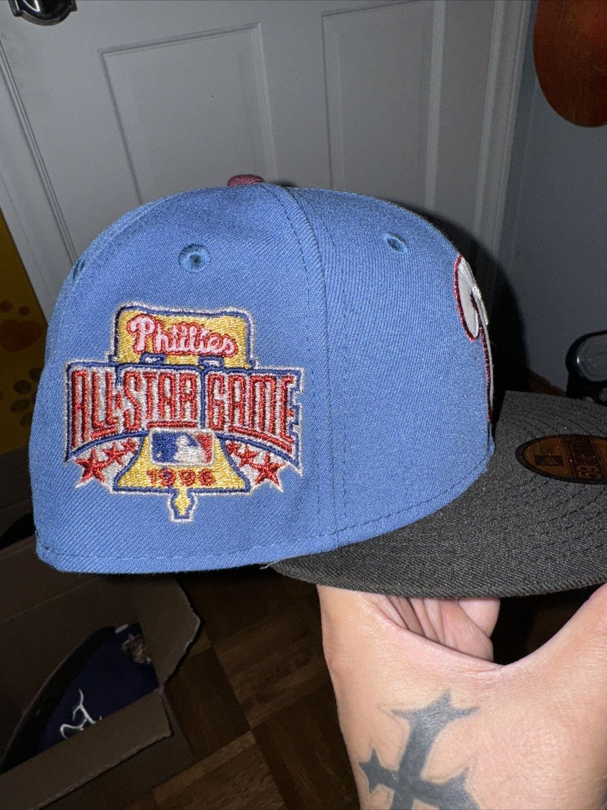 New Era Hat club New Era Loso Phillies 73/8 Dswt Size ONE SIZE - 2 Thumbnail