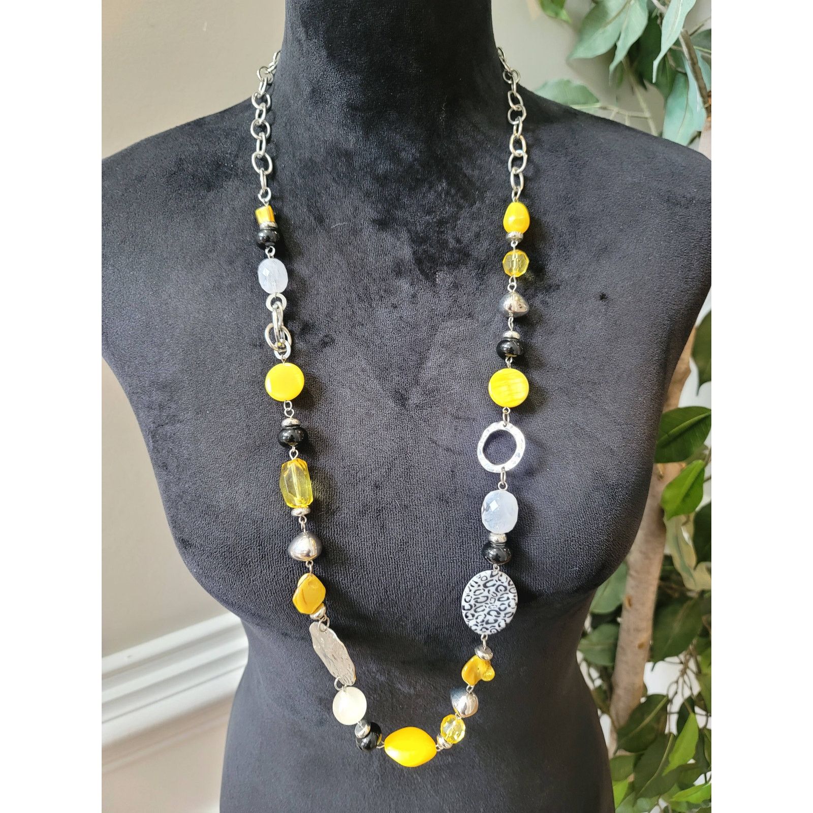 The Unbranded Brand Women's Yellow Black Silver Beaded Long Necklace Lobster Size ONE SIZE - 2 Thumbnail