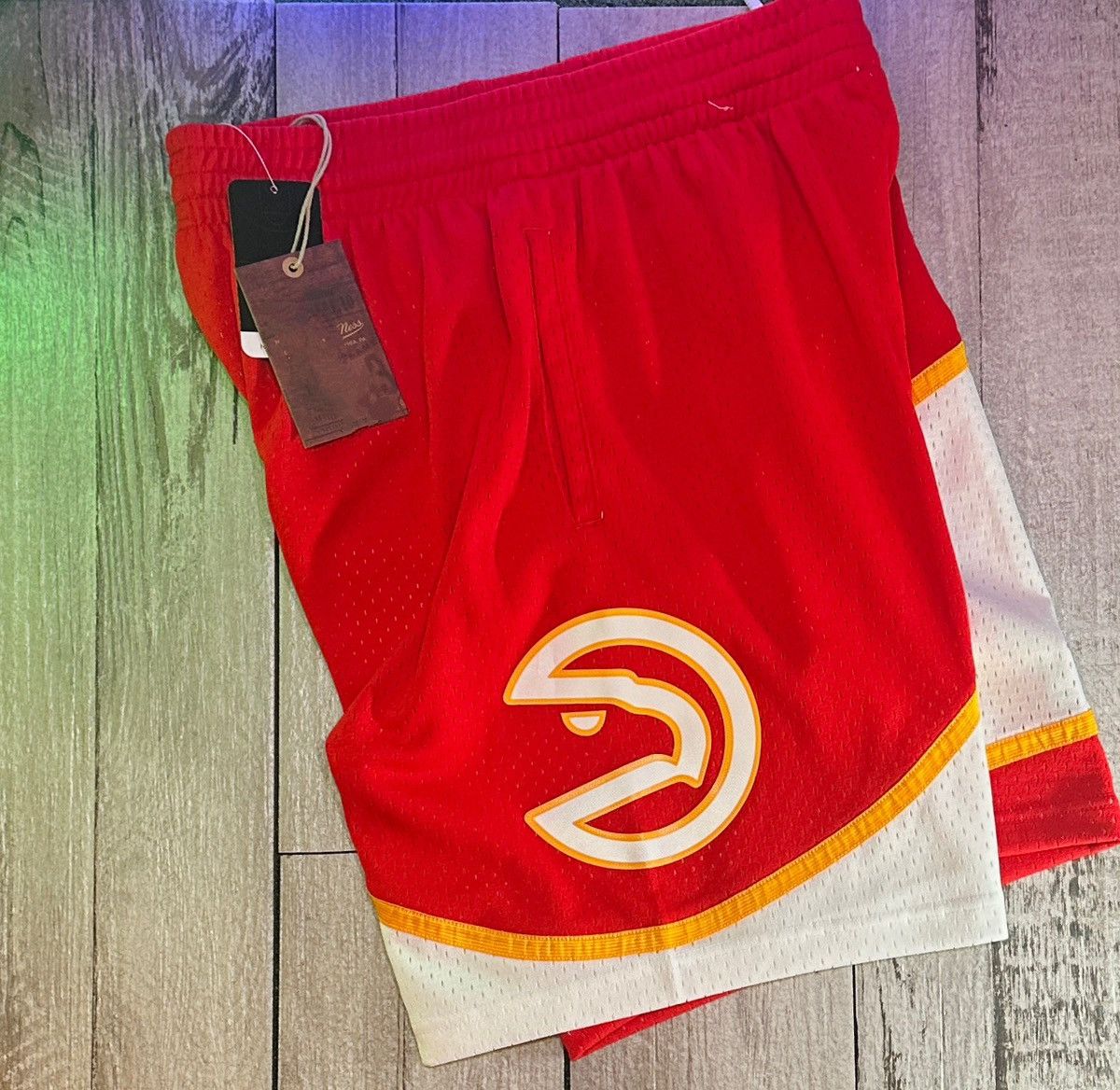 Mitchell & Ness Red 86 Atlanta Hawks Swingman Shorts by Mitchell & Ness M Size US 34 / EU 50 - 6 Thumbnail