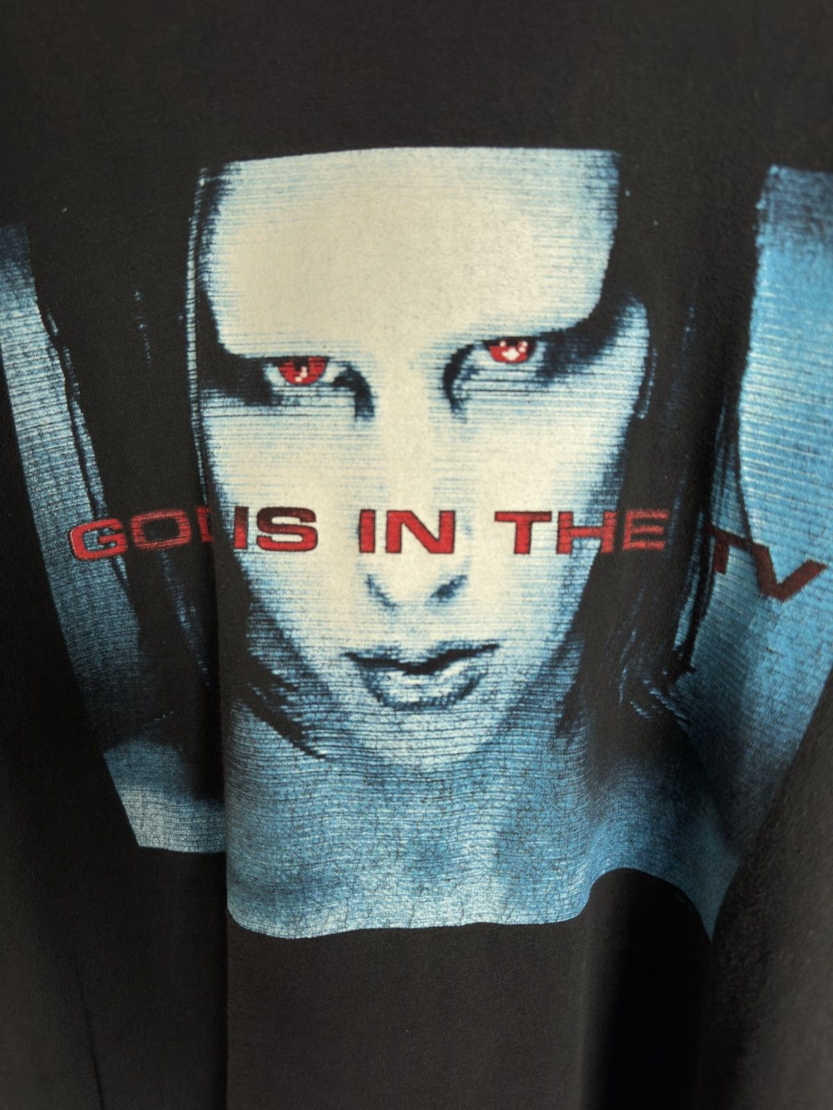 Marilyn Manson 90s Marilyn Manson " God Is In The Tv T-Shirt " Size US XL / EU 56 / 4 - 1 Thumbnail