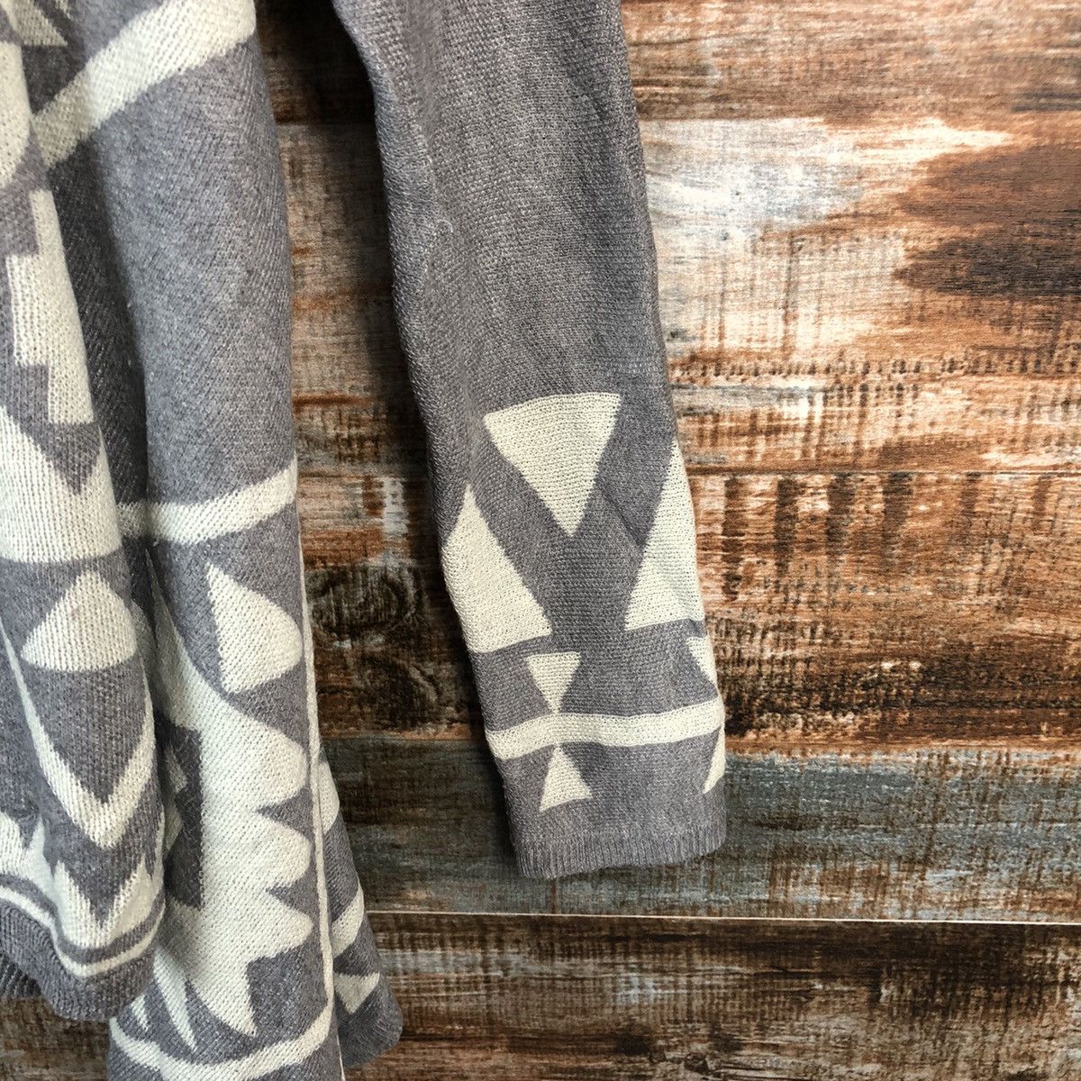 Japanese Brand Anti Ballistic navajo art Grey Cardigan Knitwear #A1839 Size US M / EU 48-50 / 2 - 8 Thumbnail