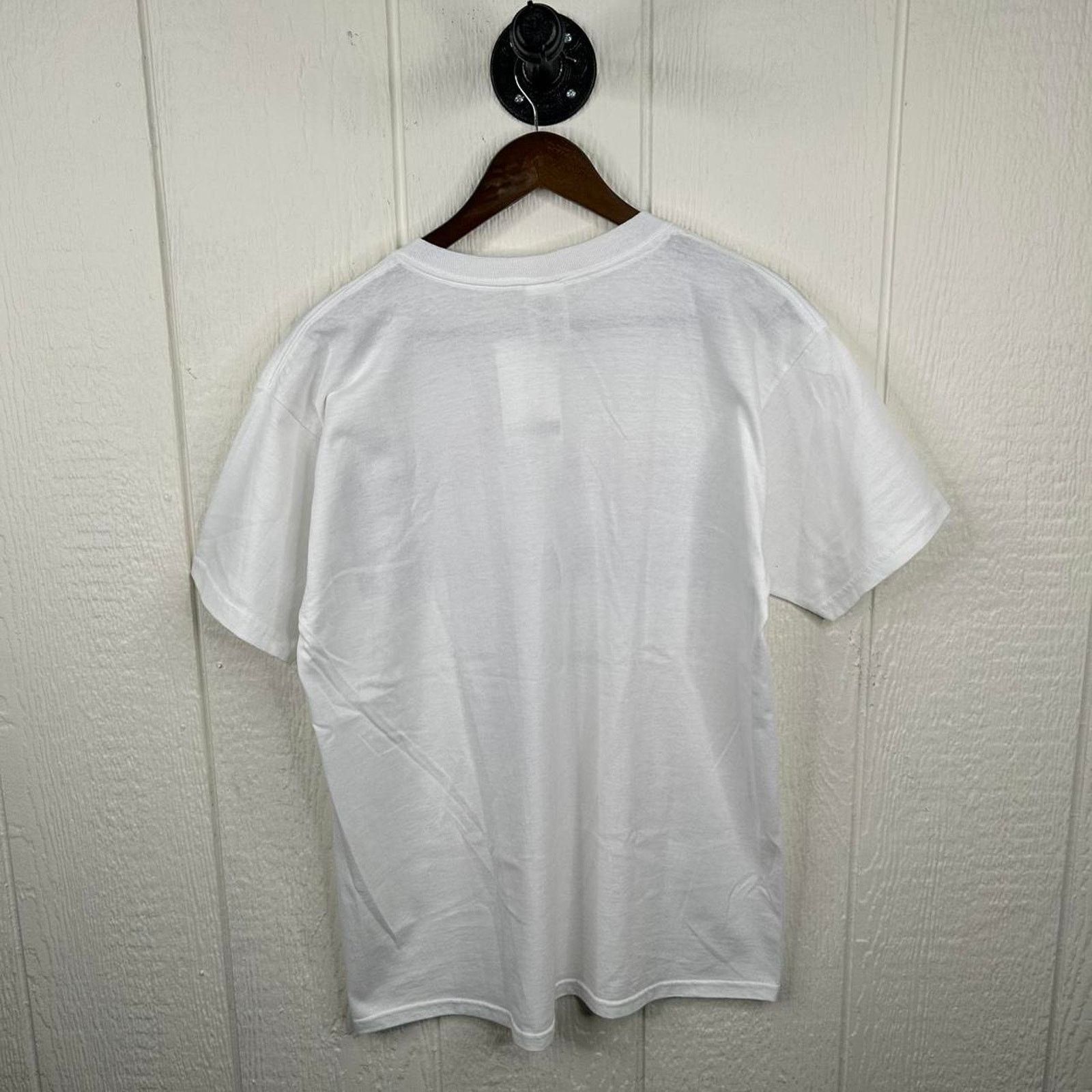 Fruit Of The Loom Vintage 90’s Fruit of the Loom Cardinal Barn Tee Size Large Size US L / EU 52-54 / 3 - 3 Thumbnail
