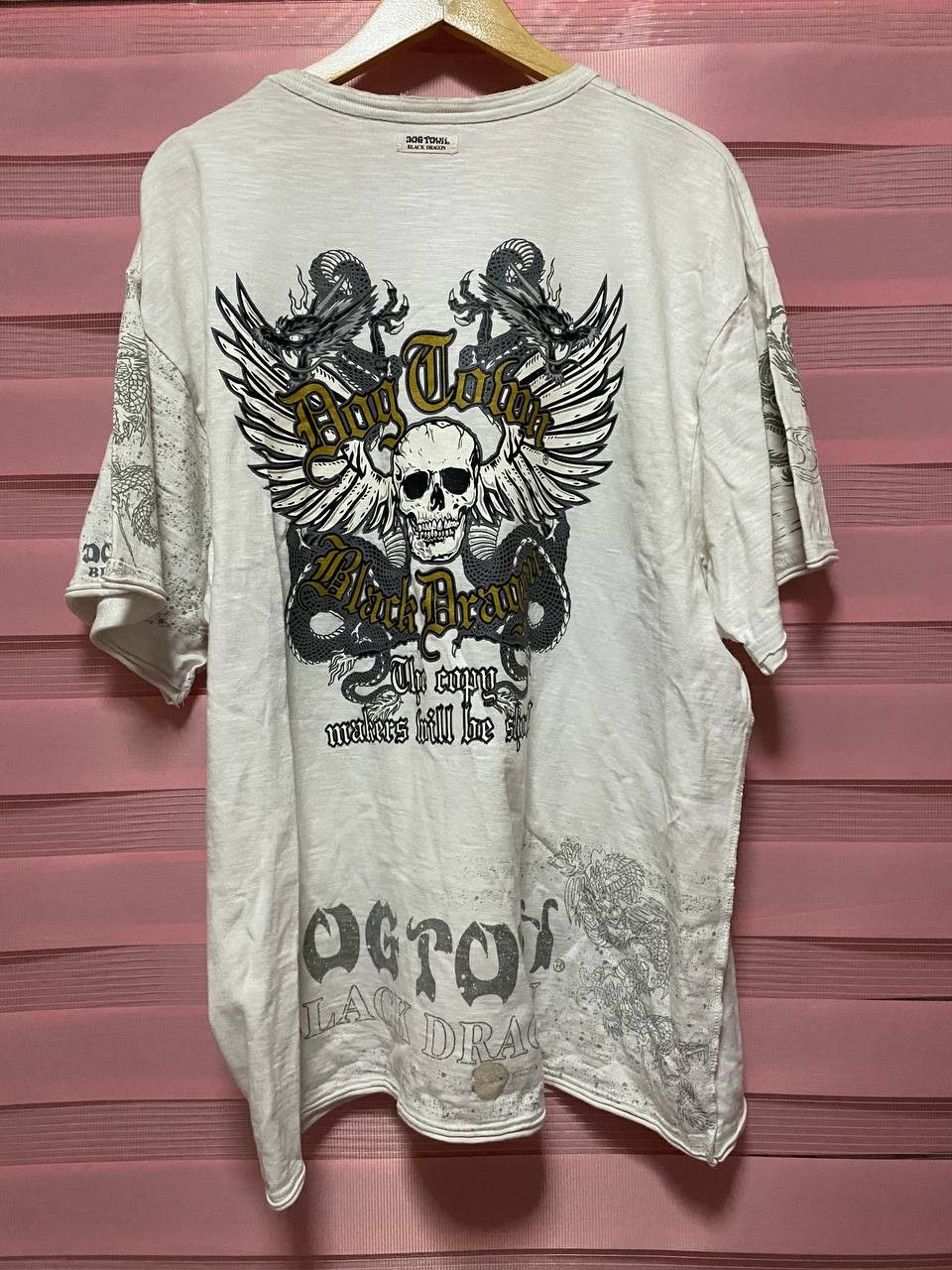 Dogtown Dog town shirt printed (stain & distressed) Size US XL / EU 56 / 4 - 1 Thumbnail