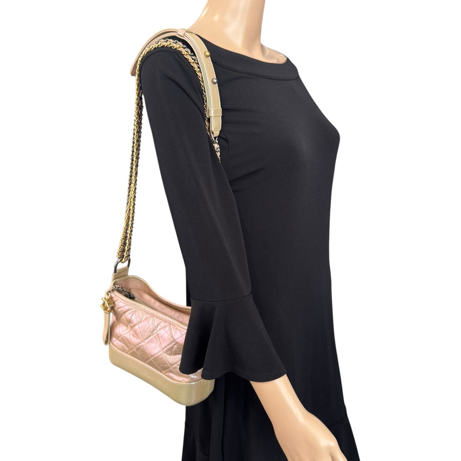 Chanel Chanel Gabrielle Metallic Matelassse Leather Shoulder Bag Size ONE SIZE - 3 Thumbnail