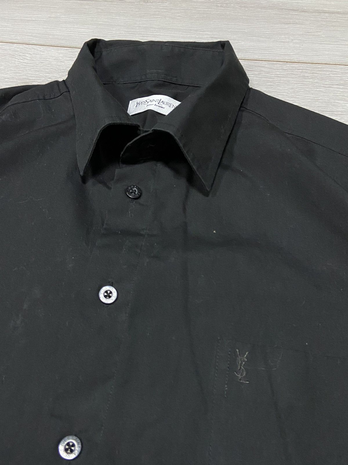 Yves Saint Laurent Yves Saint Laurent buttons shirt Size US M / EU 48-50 / 2 - 2 Thumbnail
