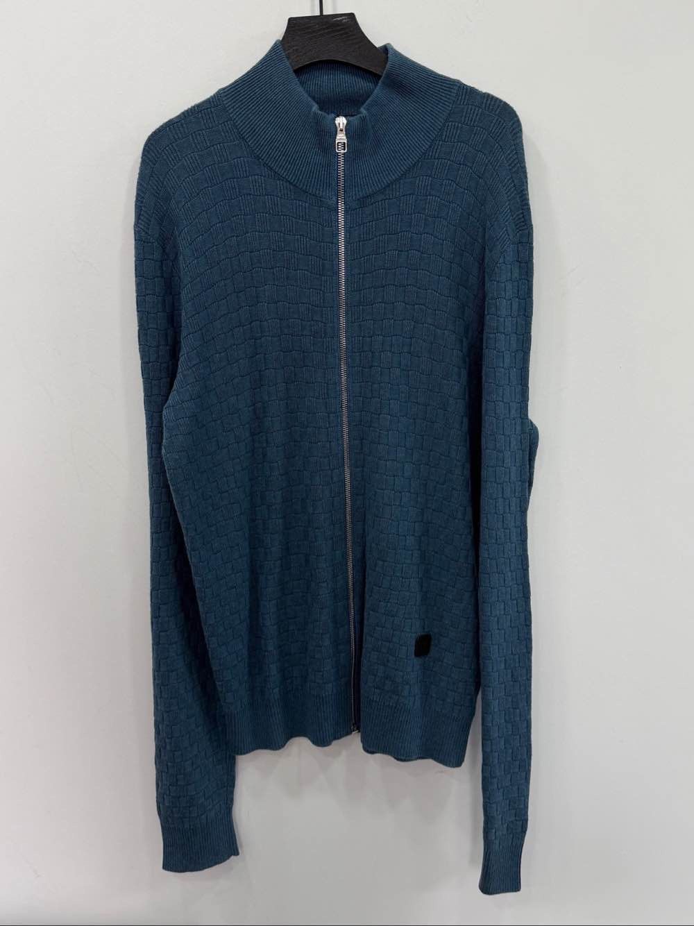 Louis Vuitton Louis Vuitton Damier Knit Zip-Up Cardigan Size L Size US L / EU 52-54 / 3 - 1 Thumbnail