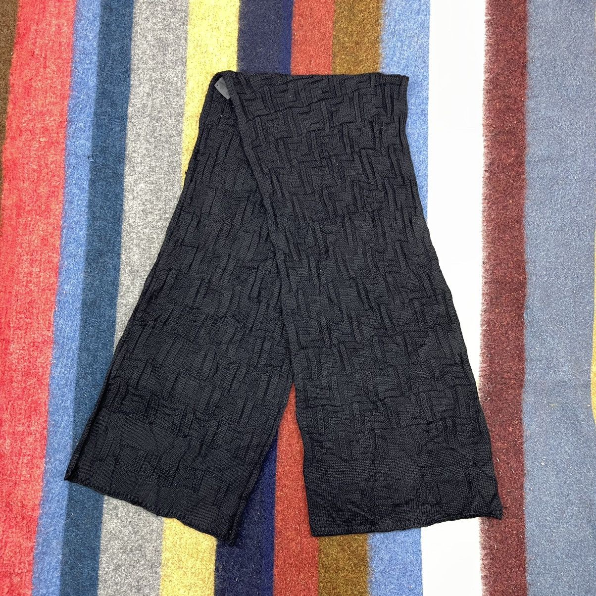 Fendi FENDI Made In Italy Full Monogram Wool Muffler #1446/AX Size ONE SIZE - 1 Thumbnail