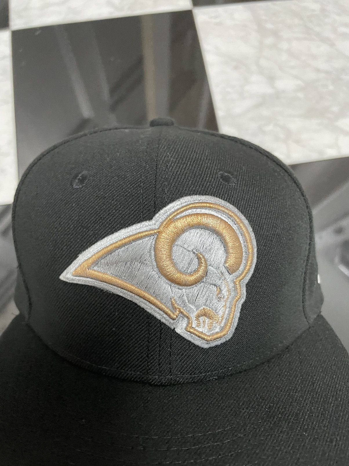 New Era 🔥 Exclusive Customized Rams fitted hat vintage logo Size ONE SIZE - 2 Thumbnail
