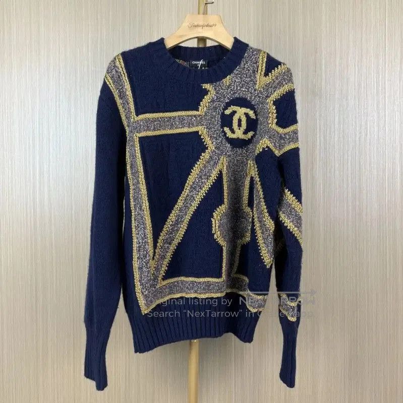 Chanel Chanel Black Cashmere Pullover Sweater . Size L / US 10 / IT 46 - 1 Thumbnail