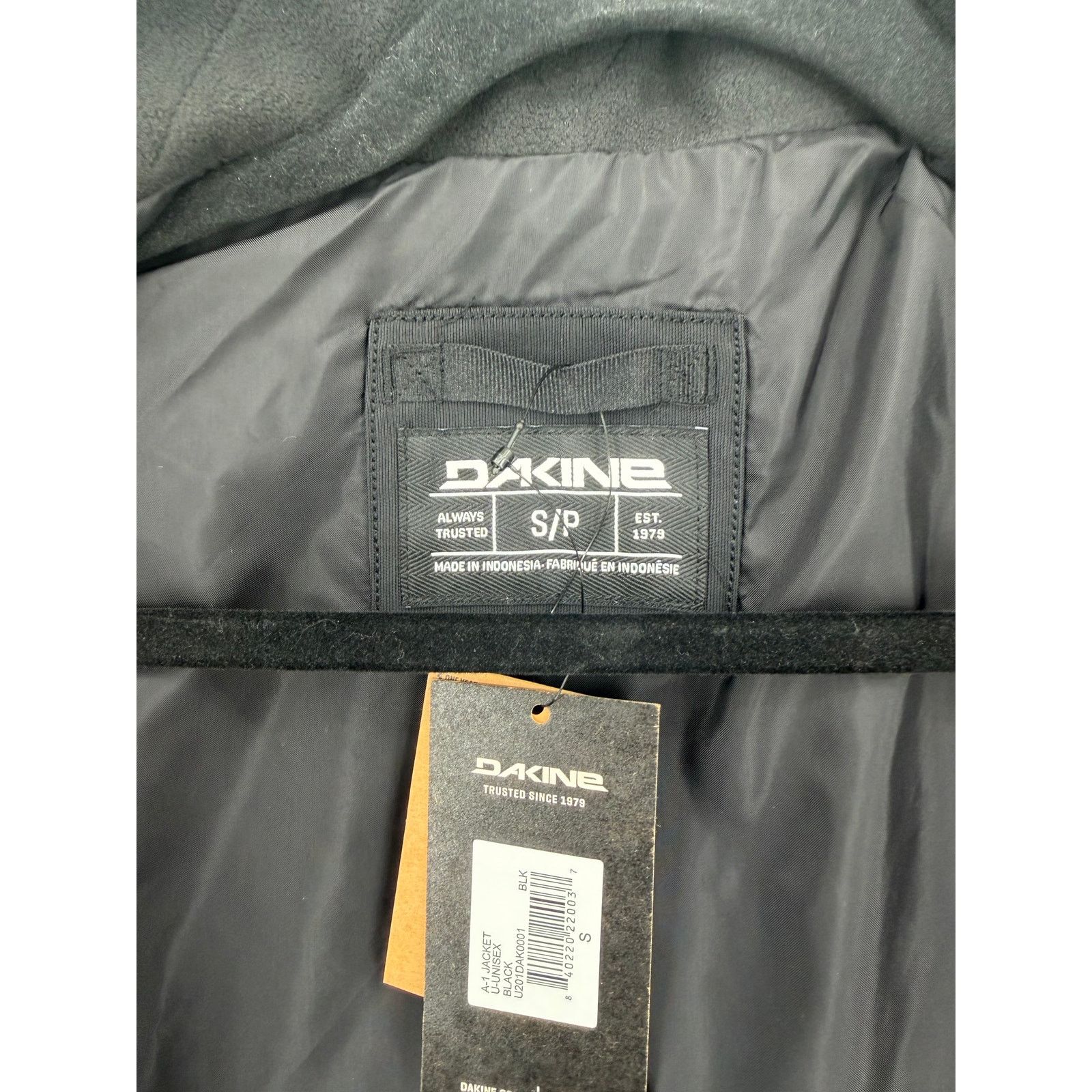 Dakine NWT DAKINE A-1 Black Winter Ski Snow Jacket Unisex Size S Size US S / EU 44-46 / 1 - 2 Thumbnail