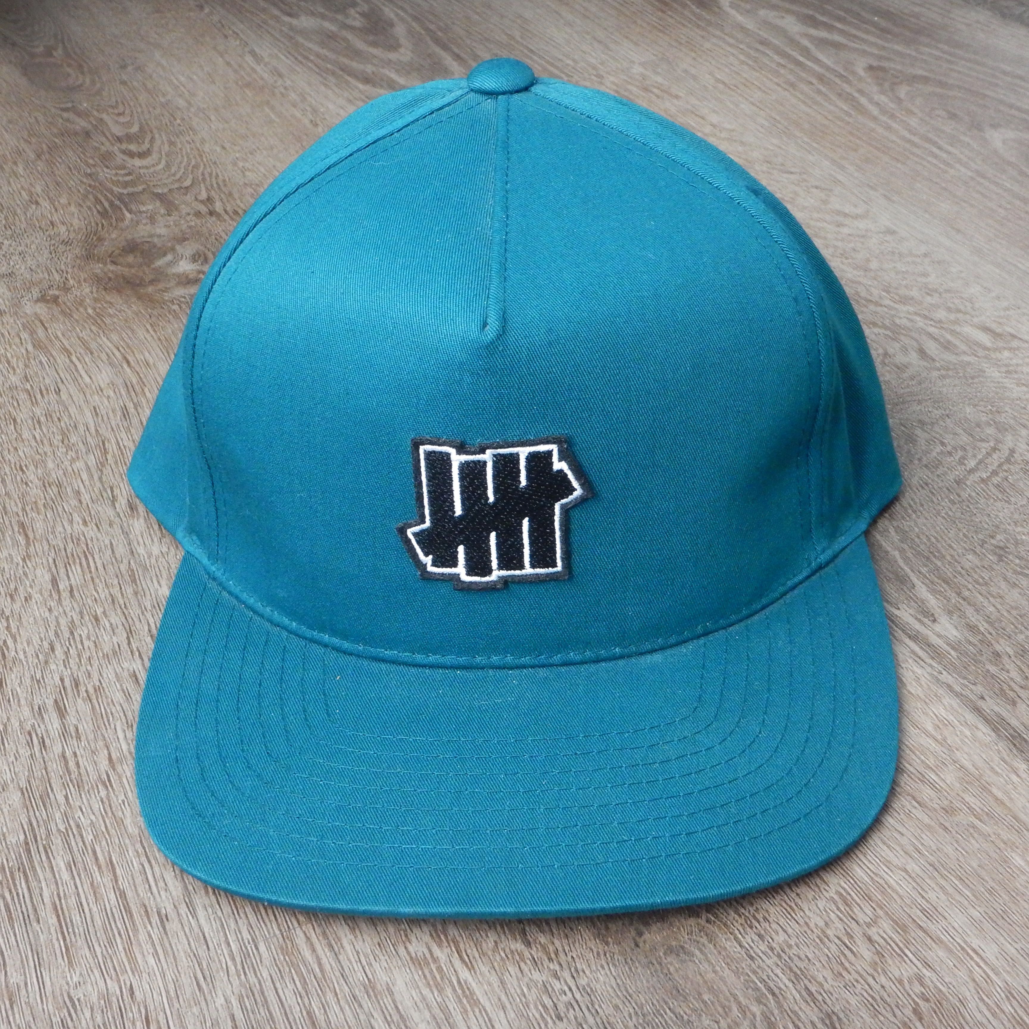 Undefeated SAMPLE Undefeated Turquoise Five Strikes Logo Snapback Size ONE SIZE - 2 Thumbnail