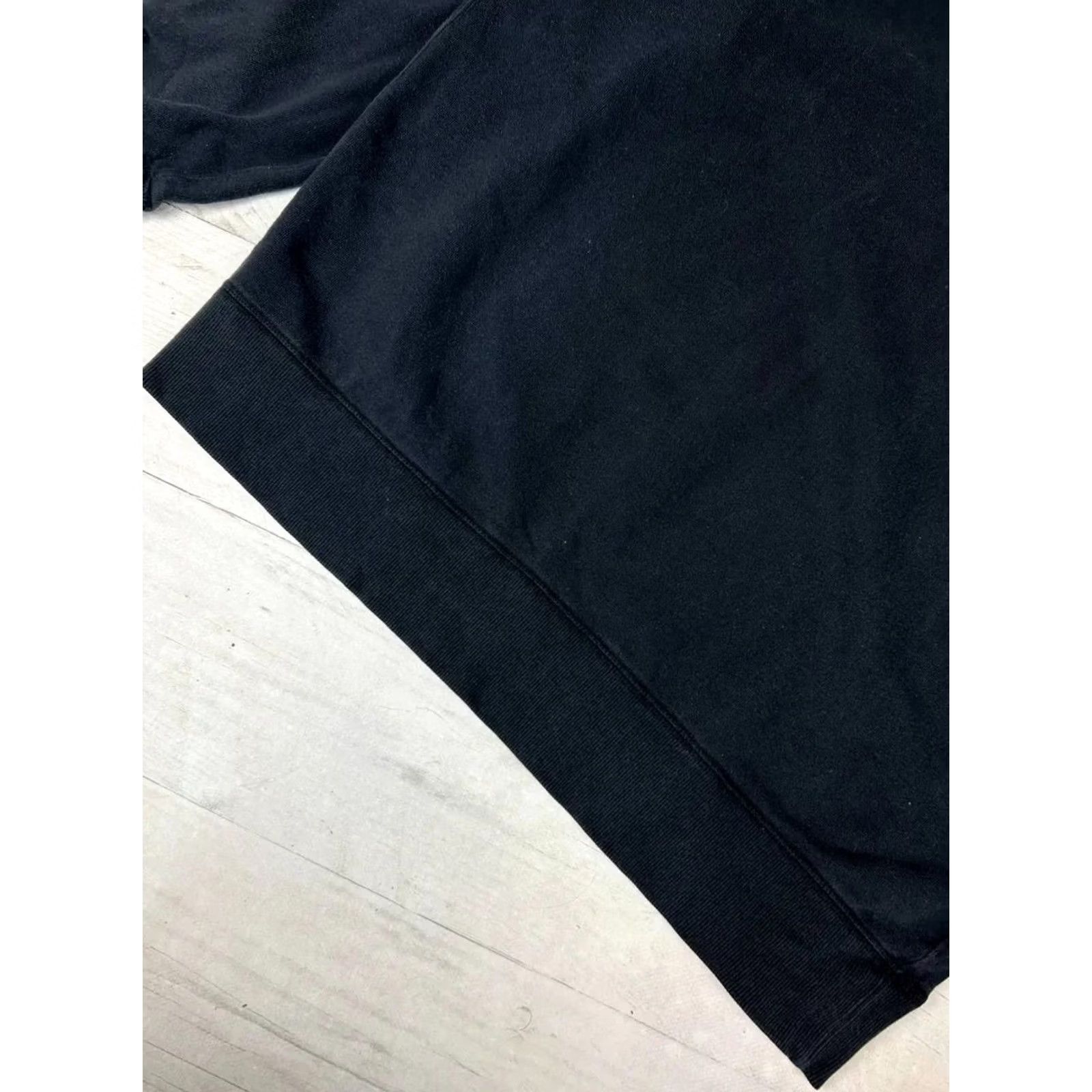 Uniqlo Uniqlo Sweatshirt Kaws Sesame Street Sweatshirt Men SZ L black Size US L / EU 52-54 / 3 - 7 Thumbnail