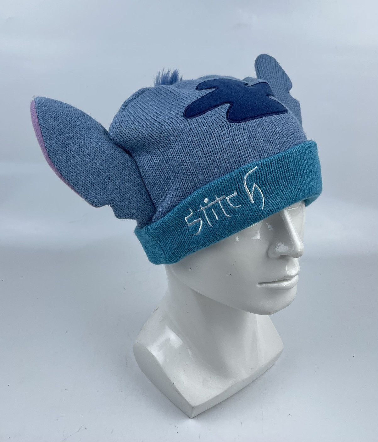 image of Disney x Movie Stitch Beanie Hat Tc24, Men's