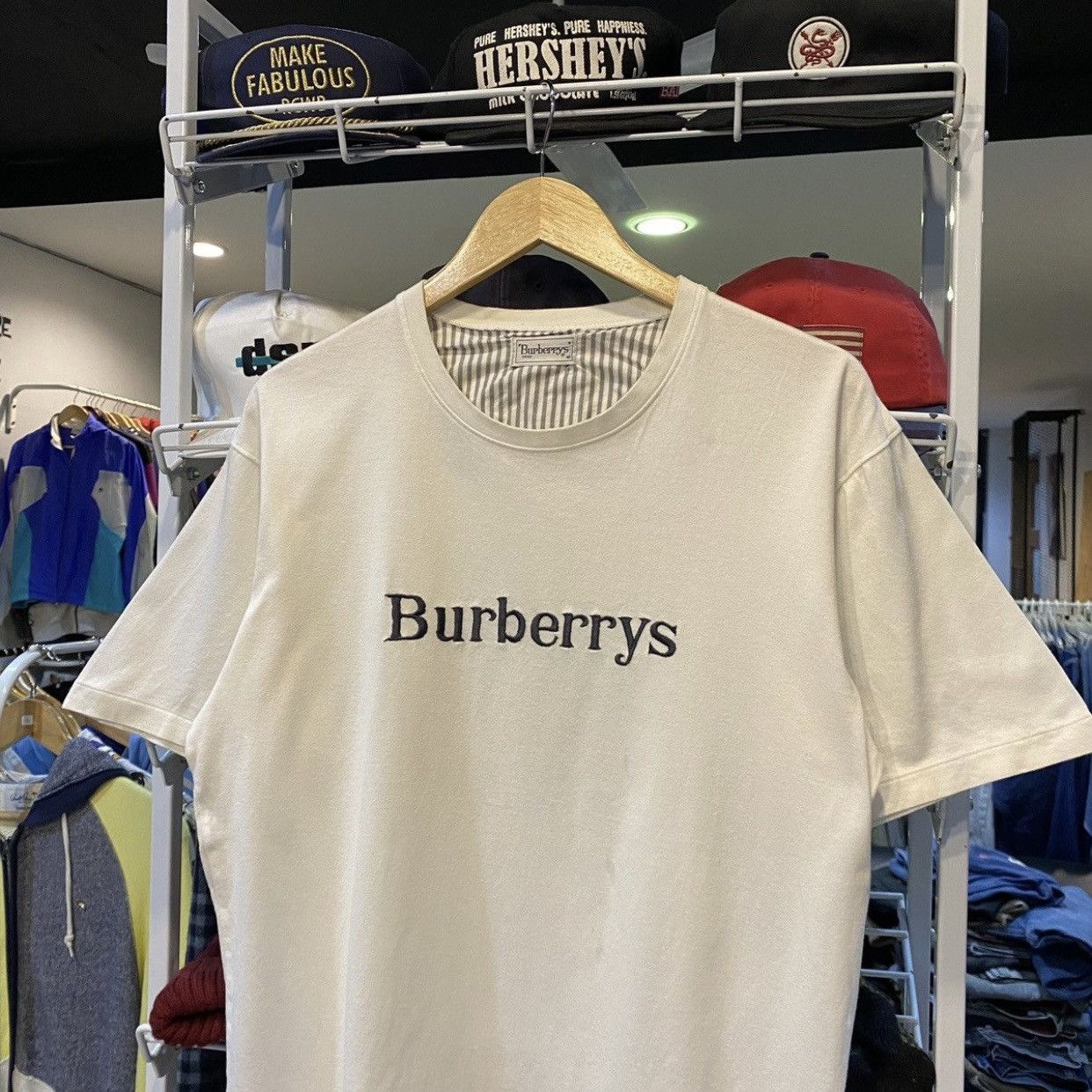 Burberry × Burberry Prorsum × Vintage VINTAGE‼️BURBERRYS SPELL OUT EMBROIDERED T-SHIRT Size US M / EU 48-50 / 2 - 3 Thumbnail
