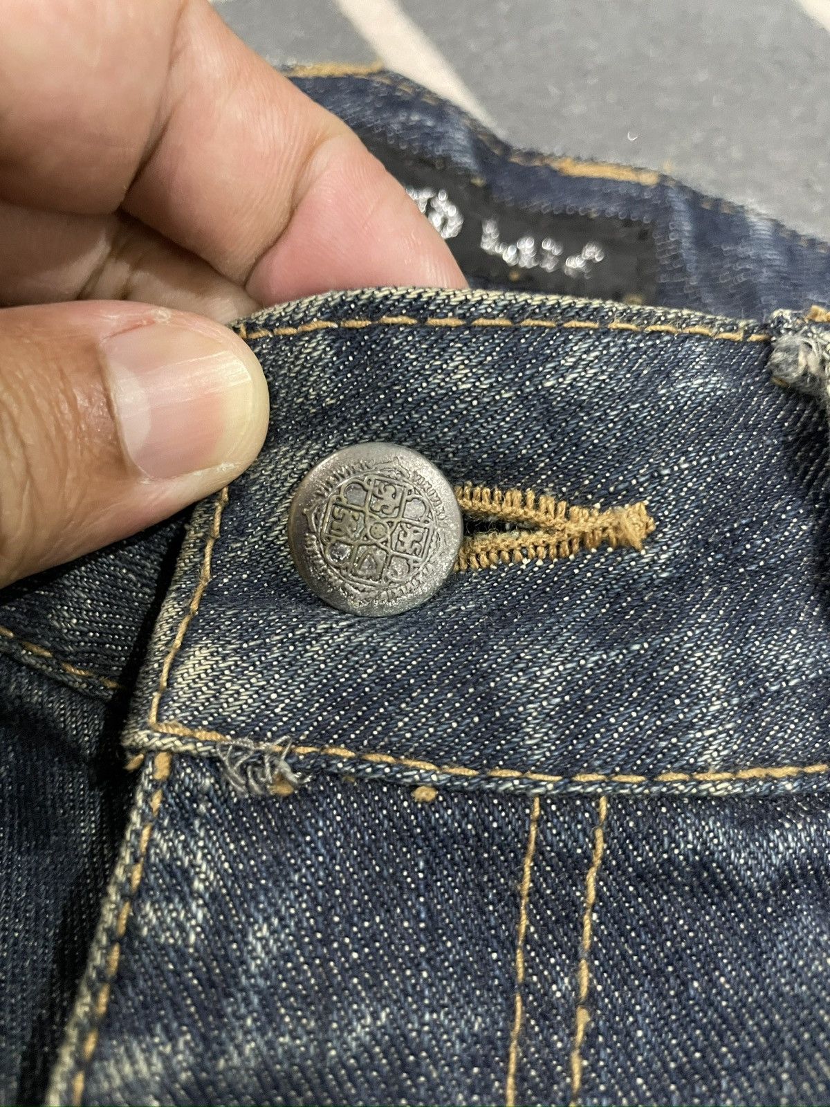 14th Addiction Wildlife Japanese Destroyed Dusty Dirt Rockers Jeans Size US 33 - 23 Thumbnail