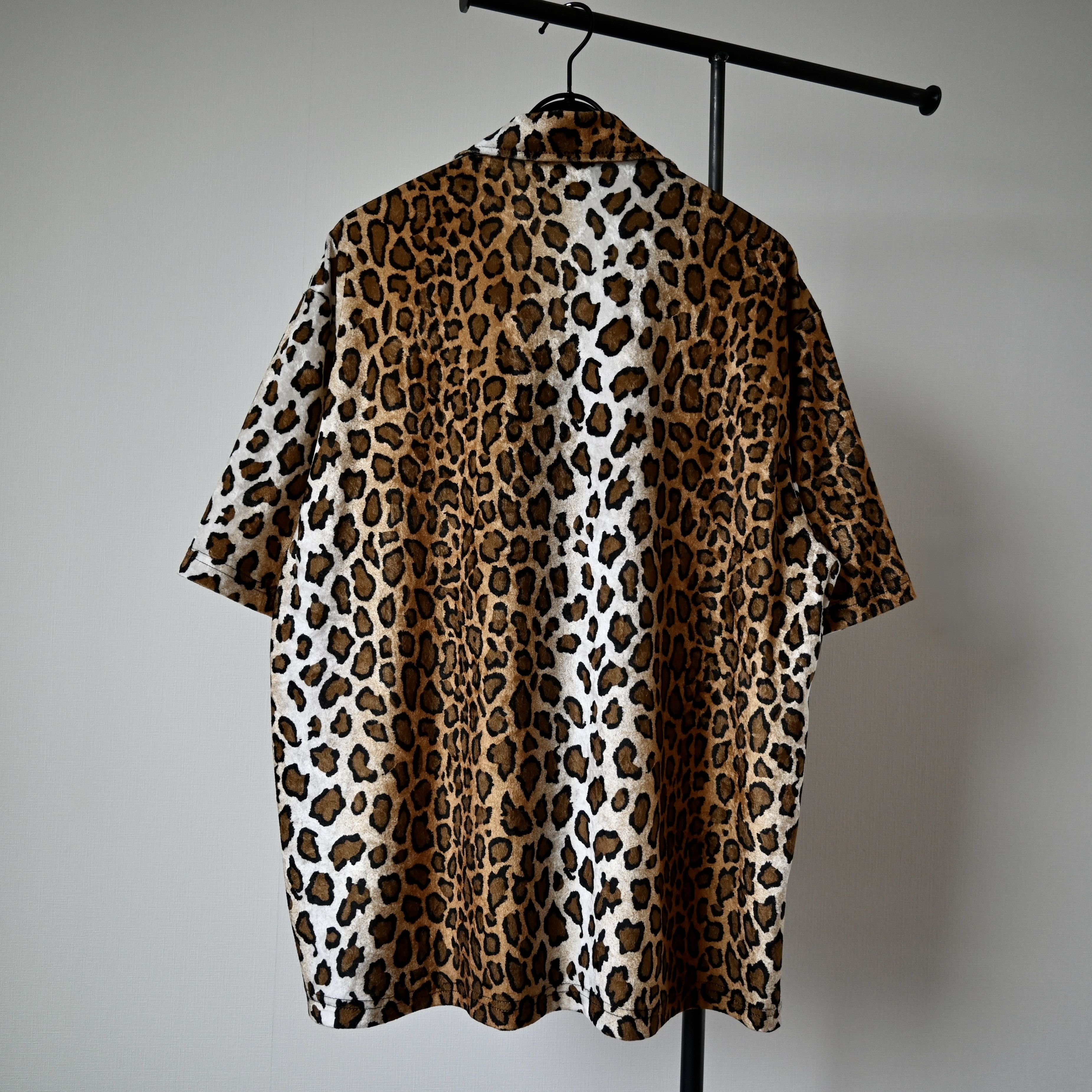 Vintage VTG 1990s Serious Clothing leopard fabric short sleeve shirt Size US L / EU 52-54 / 3 - 2 Thumbnail