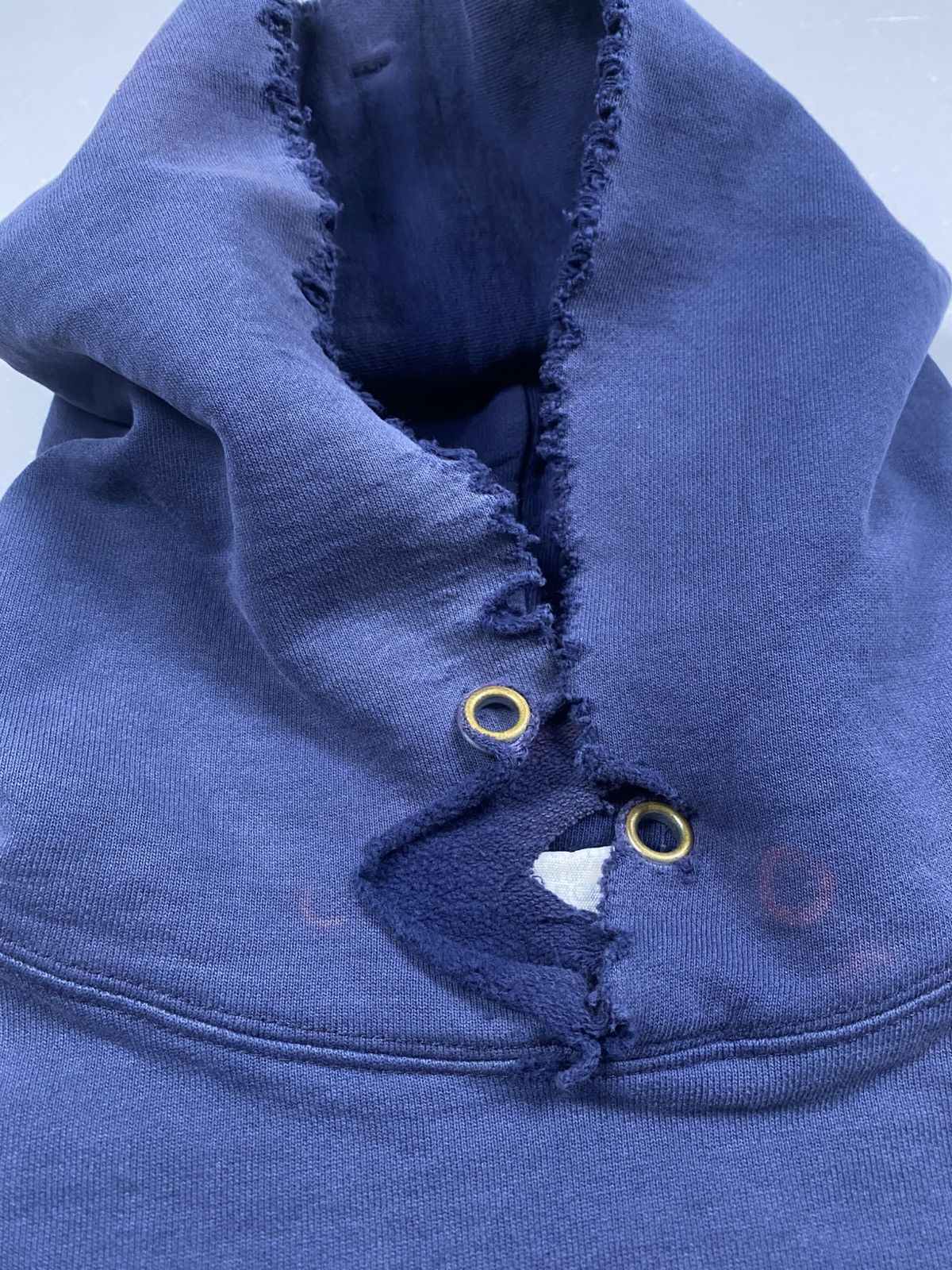 Grail Vintage 90s Underground Skateboard Distressed Pullover
