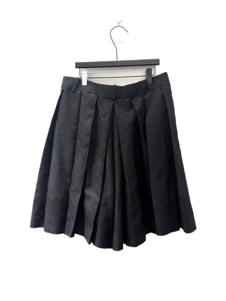 Louis Vuitton Louis Vuitton Plaid print baggy pleated cropped casual sho Size US 36 / EU 52 - 3 Thumbnail