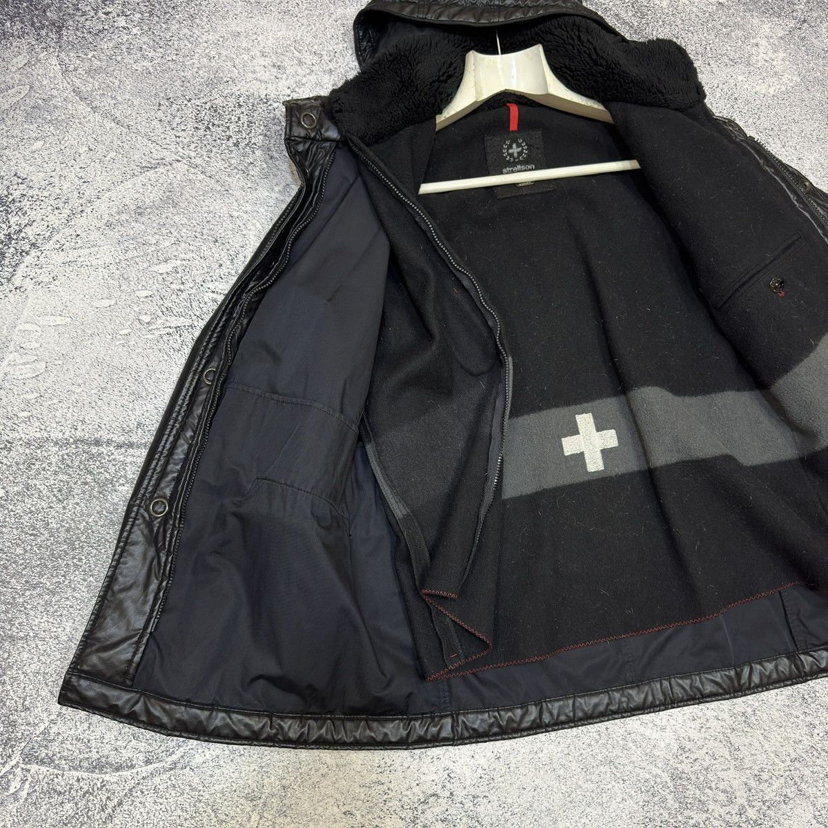 Designer × Strellson Strellson Swiss Cross Revolution Parka Wool Liner 50 size Size US M / EU 48-50 / 2 - 9 Thumbnail