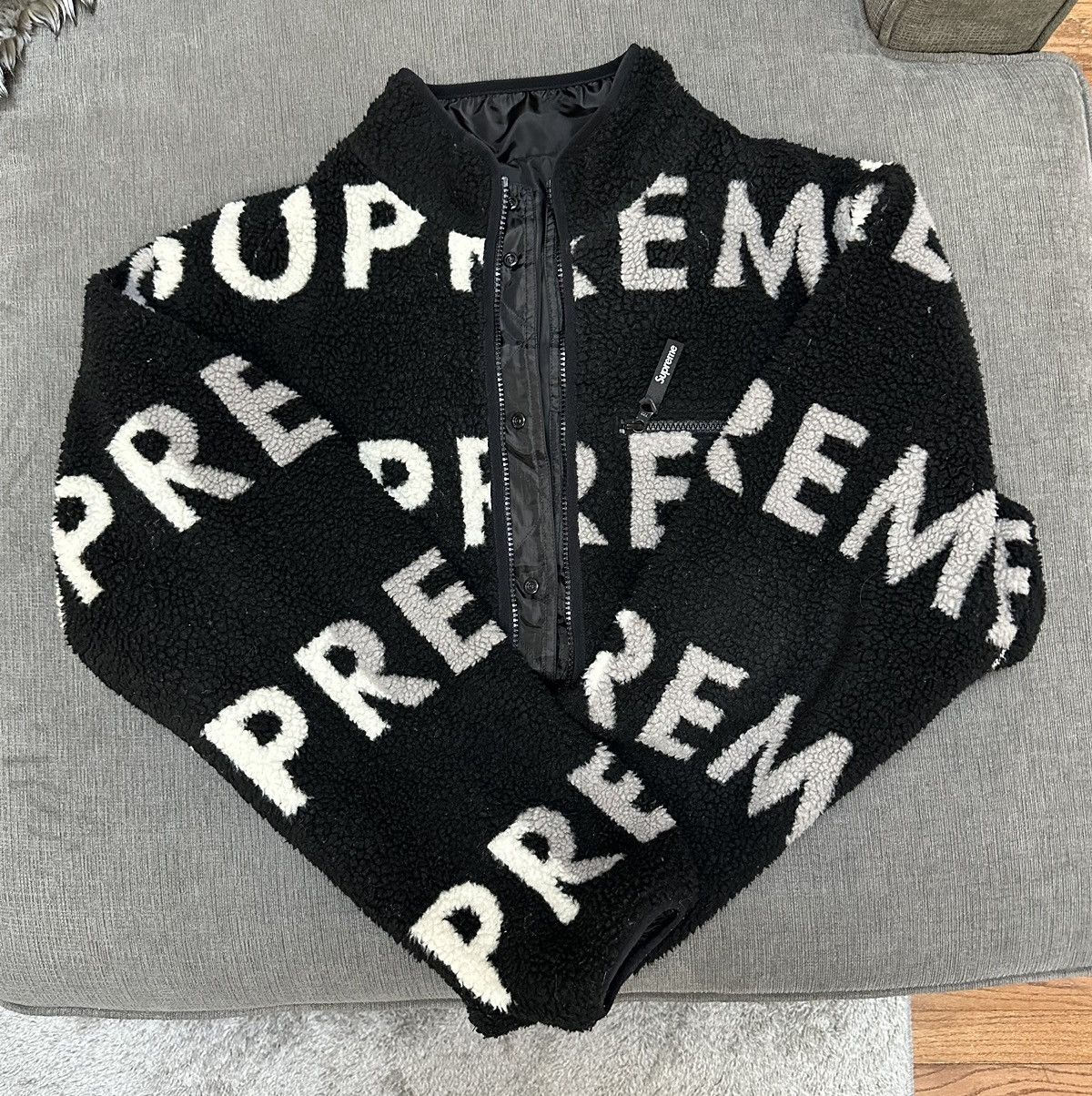 Supreme Supreme Reversible Logo Fleece Jacket | Grailed