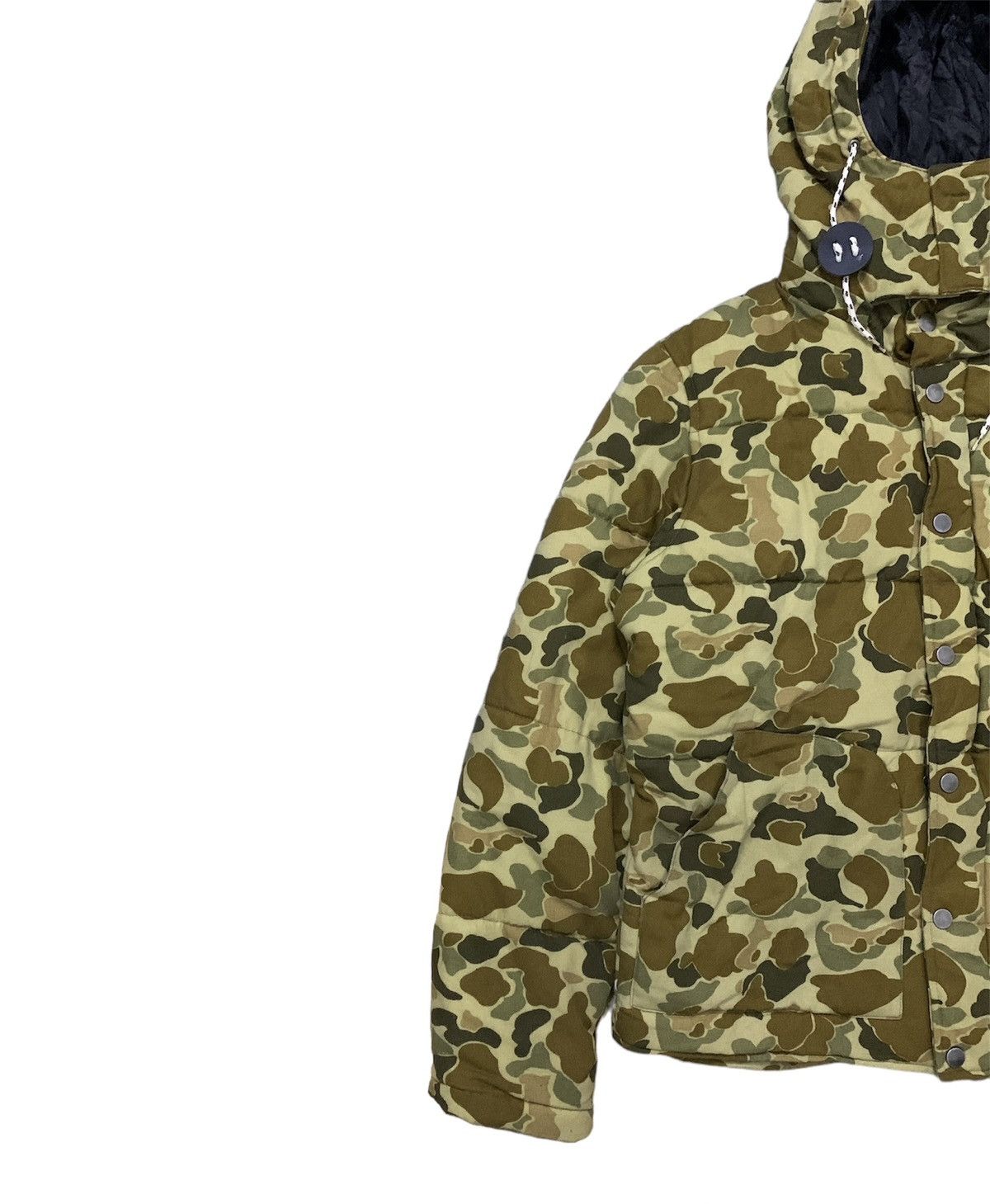 Japanese Brand × Vintage Vintage similar Bathing Ape Camo puffer hooded Jacket (B) Size US L / EU 52-54 / 3 - 2 Thumbnail