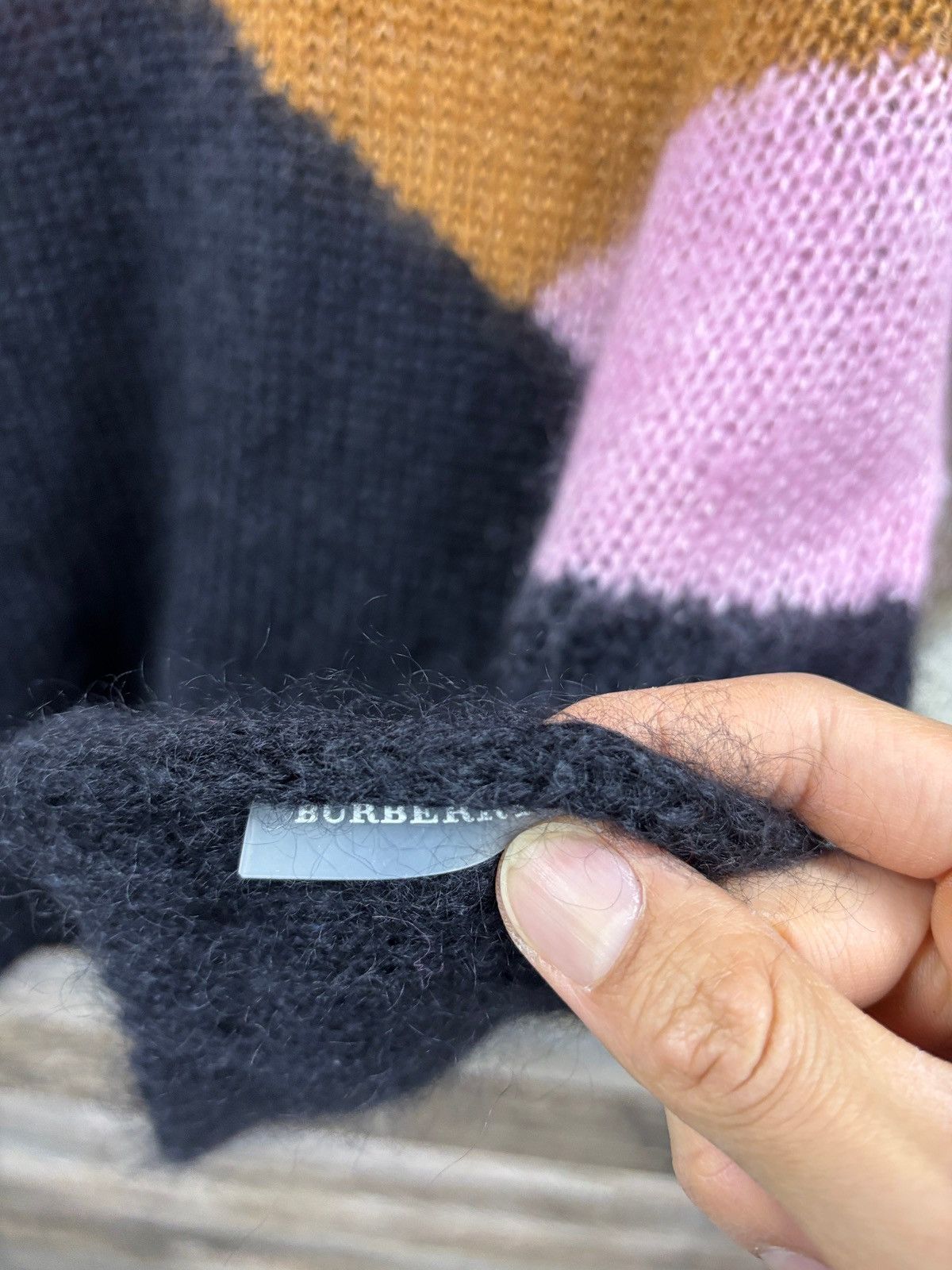 Burberry S- Burberry printed mohair sweater Size US S / EU 44-46 / 1 - 2 Thumbnail