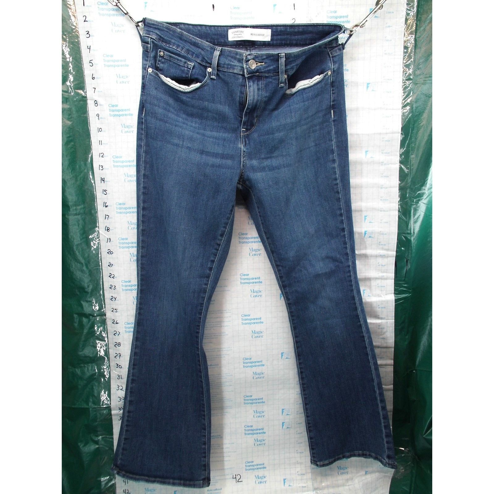 Levi's Levi's Signature 30x30 Mid Rise Boot Cut Distressed CW-4920 Size 30" / US 8 / IT 44 - 6 Thumbnail