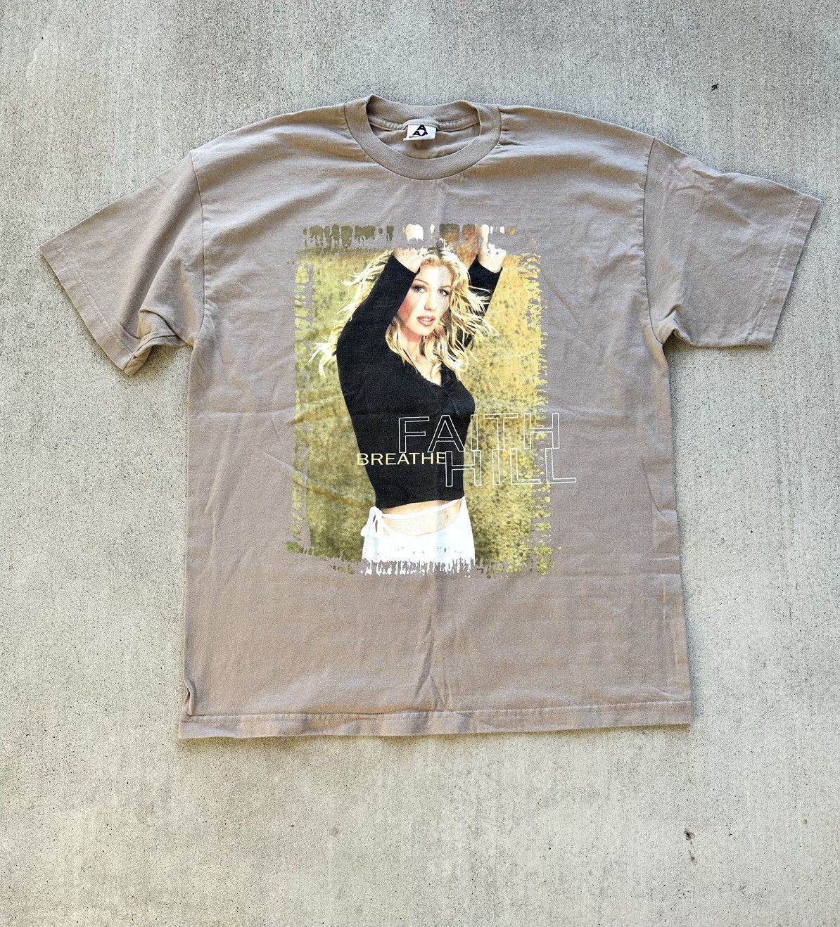 AAA × Band Tees × Vintage Vintage Faith Hill Concert T Shirt Men Side Xl Tan Breathe Size US XL / EU 56 / 4 - 1 Thumbnail